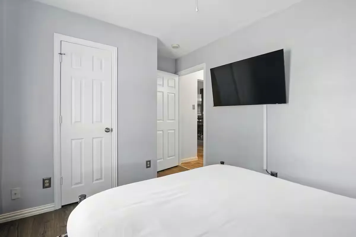 Single Family Residence For Sale in Dallas County , 6735 Webster Street, Dallas, Texas 75209, 3 Bedroom, 2 Bathroom, 1 Garage spaces, 1,187 Sqft, built in 2003, mls#21383744, Real Estate Agent in Dallas, Homes For Sale in Dallas county, Homes For Sale in Dallas, Realtor in Dallas Texas, Real Estate Brokerage Independent Realty Texas, Luminita Cordes Realtor