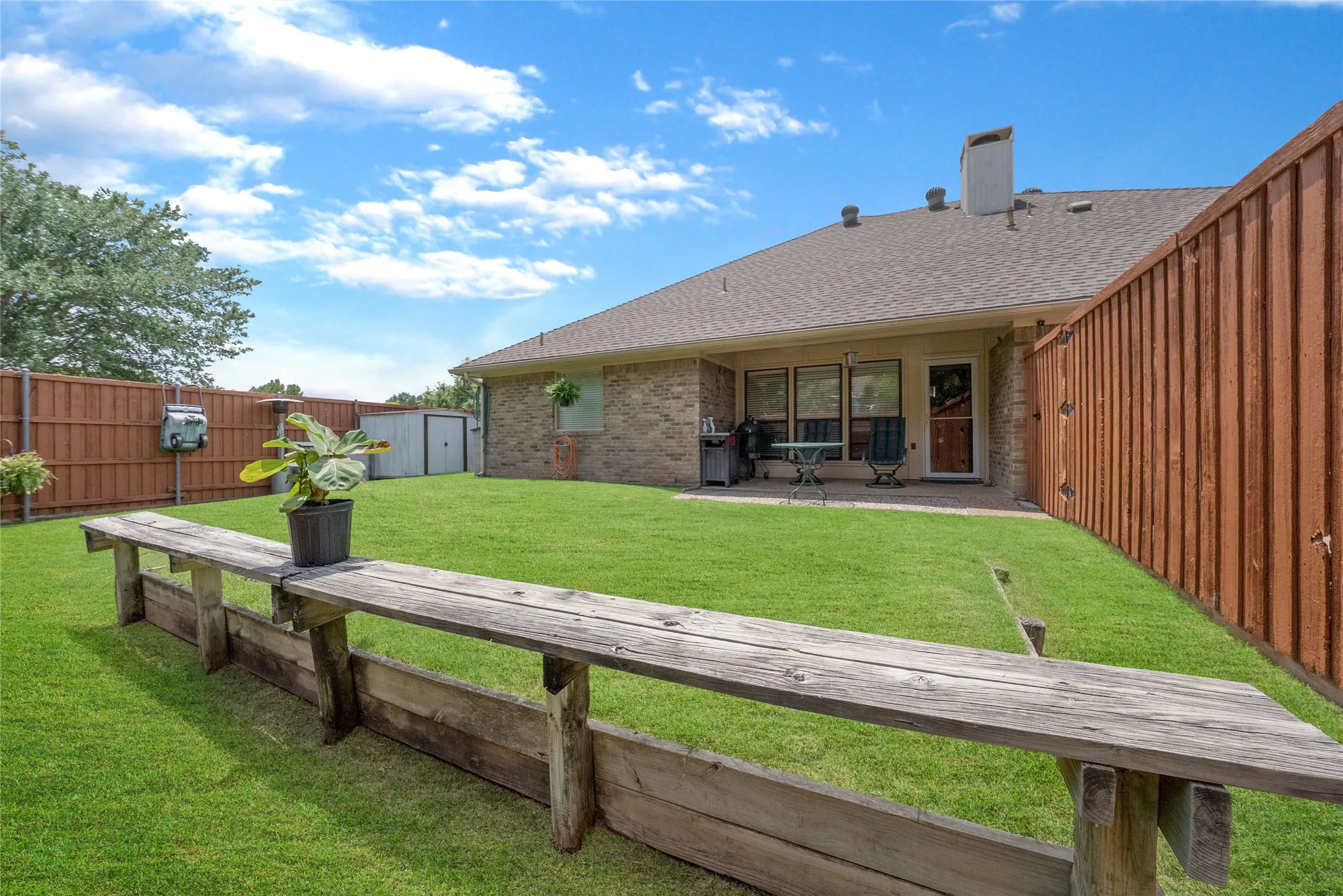 Single Family Residence For Sale in Collin County , 6500 Gatlin Place, Plano, Texas 75023, 4 Bedroom, 2 Bathroom, 2 Garage spaces, 1,887 Sqft, built in 1984, mls#21383469, Real Estate Agent in Plano, Homes For Sale in Collin county, Homes For Sale in Plano, Realtor in Plano Texas, Real Estate Brokerage Independent Realty Texas, Luminita Cordes Realtor