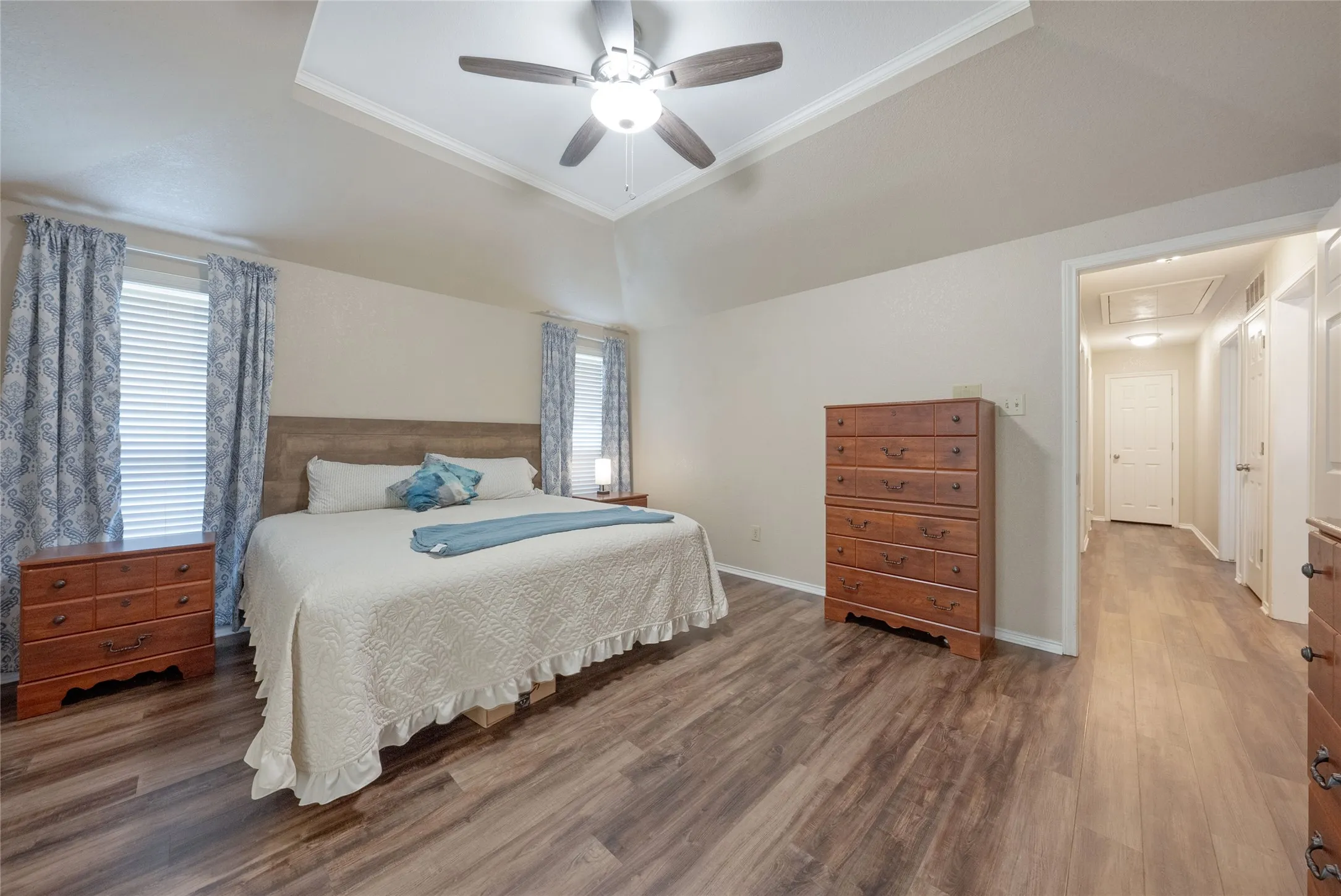 Single Family Residence For Sale in Collin County , 6500 Gatlin Place, Plano, Texas 75023, 4 Bedroom, 2 Bathroom, 2 Garage spaces, 1,887 Sqft, built in 1984, mls#21383469, Real Estate Agent in Plano, Homes For Sale in Collin county, Homes For Sale in Plano, Realtor in Plano Texas, Real Estate Brokerage Independent Realty Texas, Luminita Cordes Realtor