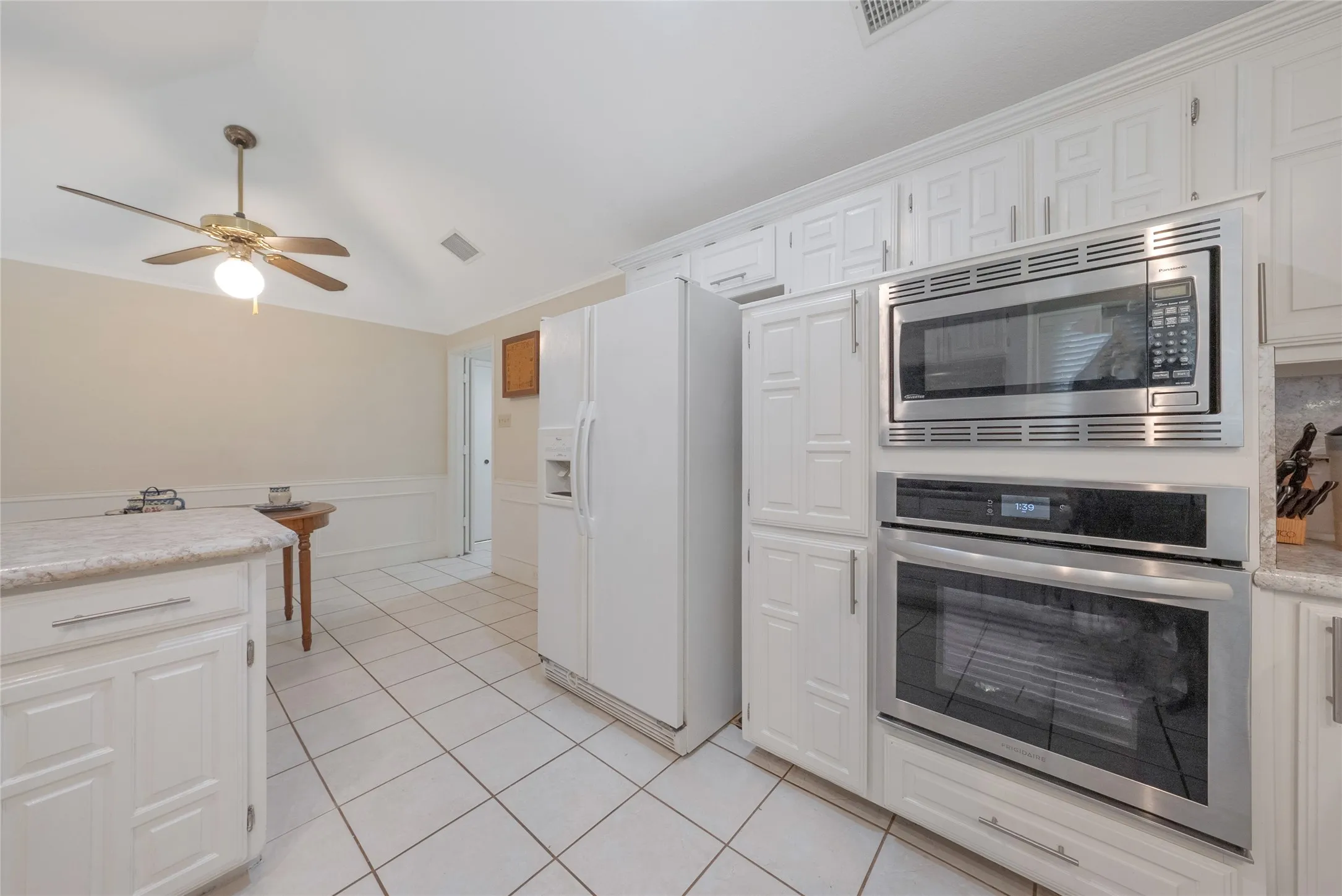 Single Family Residence For Sale in Collin County , 6500 Gatlin Place, Plano, Texas 75023, 4 Bedroom, 2 Bathroom, 2 Garage spaces, 1,887 Sqft, built in 1984, mls#21383469, Real Estate Agent in Plano, Homes For Sale in Collin county, Homes For Sale in Plano, Realtor in Plano Texas, Real Estate Brokerage Independent Realty Texas, Luminita Cordes Realtor