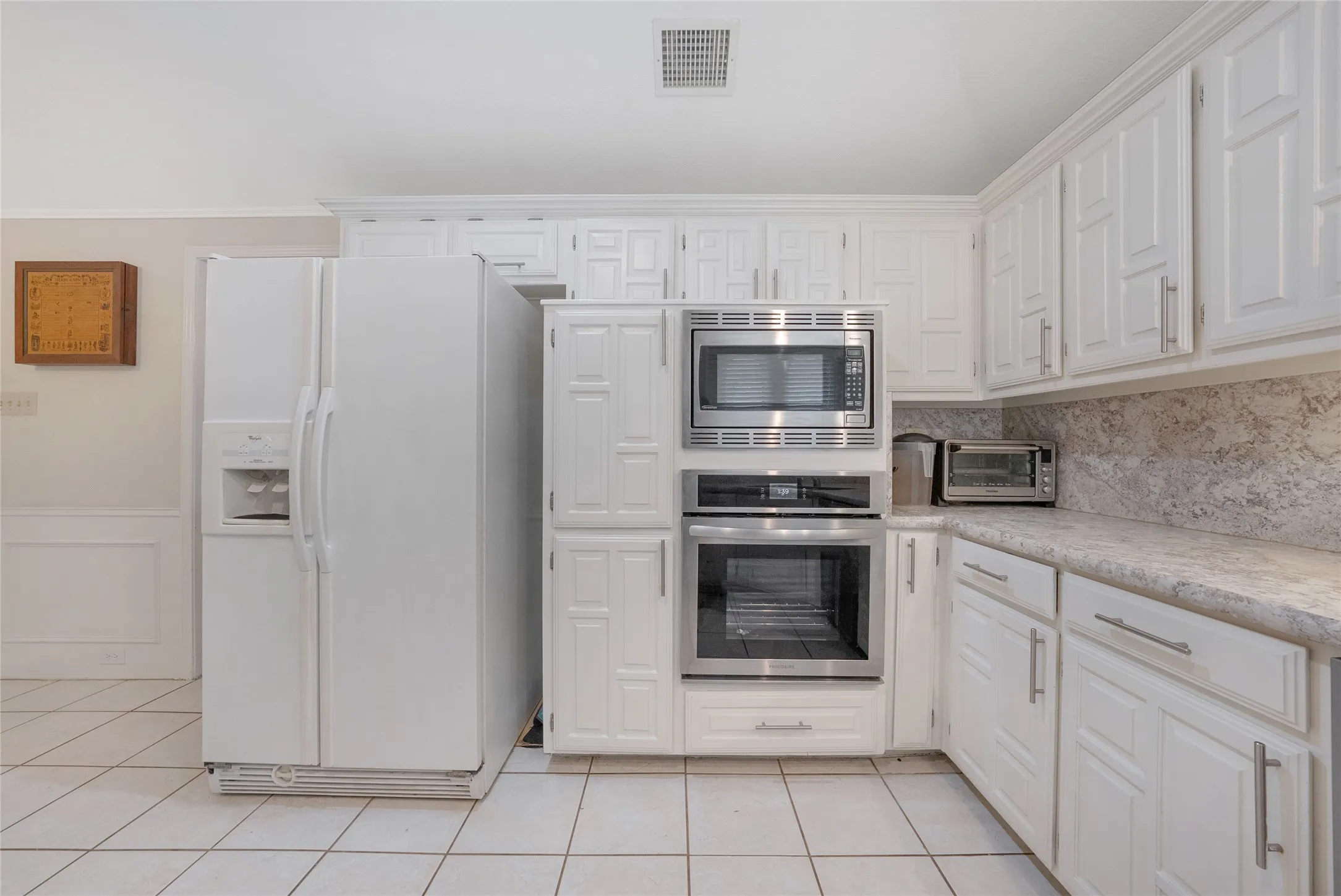 Single Family Residence For Sale in Collin County , 6500 Gatlin Place, Plano, Texas 75023, 4 Bedroom, 2 Bathroom, 2 Garage spaces, 1,887 Sqft, built in 1984, mls#21383469, Real Estate Agent in Plano, Homes For Sale in Collin county, Homes For Sale in Plano, Realtor in Plano Texas, Real Estate Brokerage Independent Realty Texas, Luminita Cordes Realtor