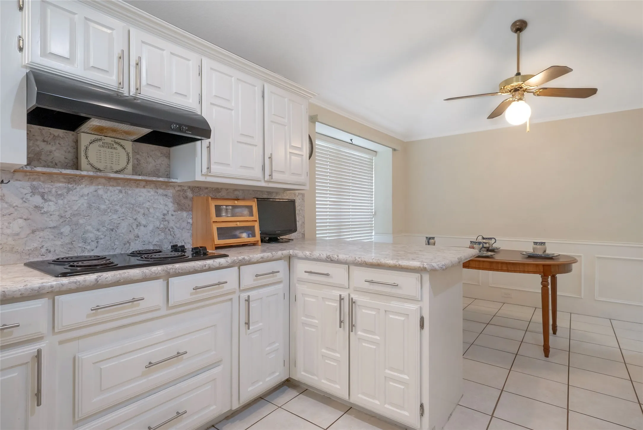 Single Family Residence For Sale in Collin County , 6500 Gatlin Place, Plano, Texas 75023, 4 Bedroom, 2 Bathroom, 2 Garage spaces, 1,887 Sqft, built in 1984, mls#21383469, Real Estate Agent in Plano, Homes For Sale in Collin county, Homes For Sale in Plano, Realtor in Plano Texas, Real Estate Brokerage Independent Realty Texas, Luminita Cordes Realtor