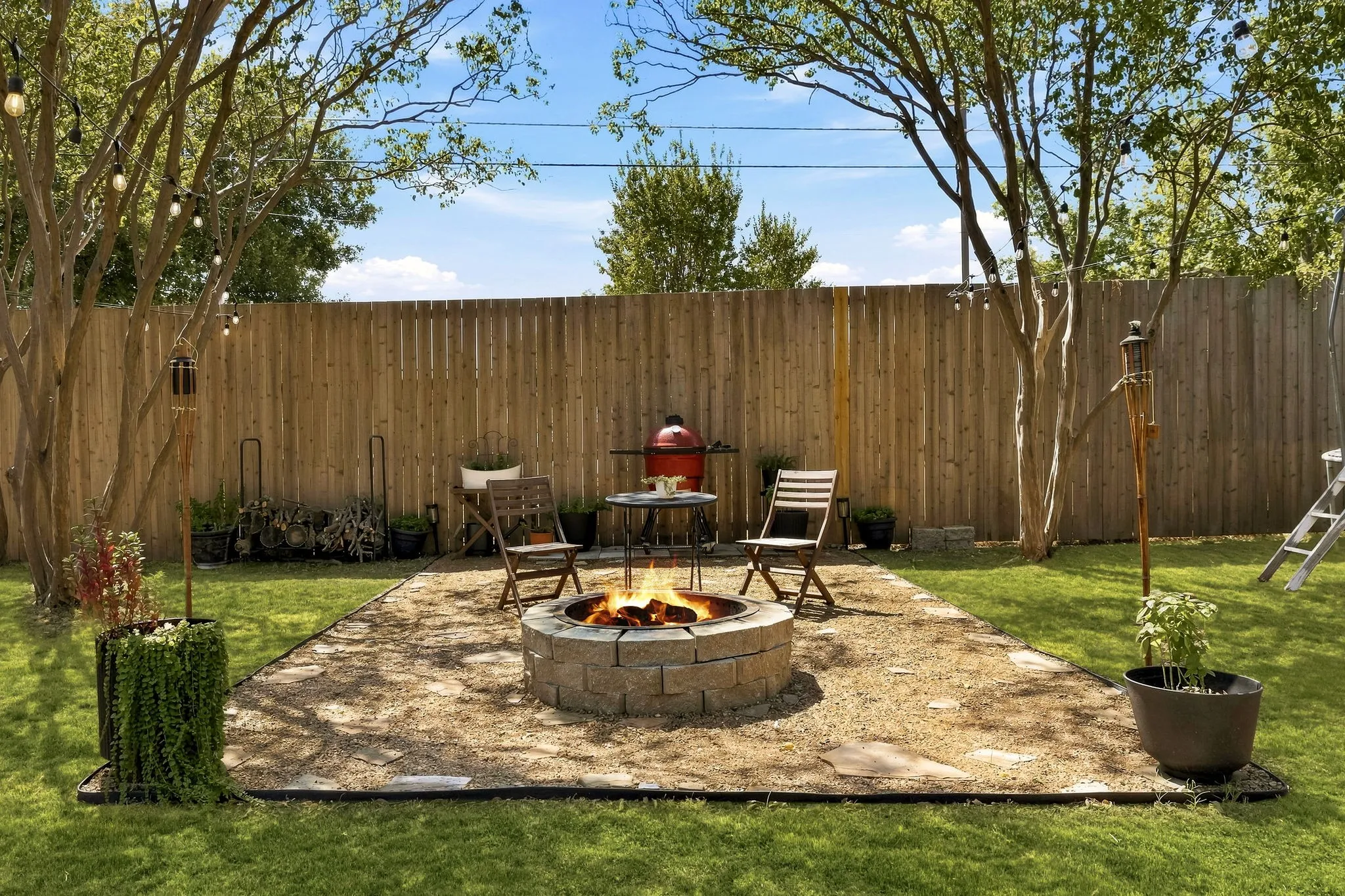 Single Family Residence For Sale in Dallas County , 535 Westwood Drive, Richardson, Texas 75080, 3 Bedroom, 2 Bathroom, 1 Garage spaces, 1,355 Sqft, built in 1955, mls#21382297, Real Estate Agent in Richardson, Homes For Sale in Dallas county, Homes For Sale in Richardson, Realtor in Richardson Texas, Real Estate Brokerage Independent Realty Texas, Luminita Cordes Realtor