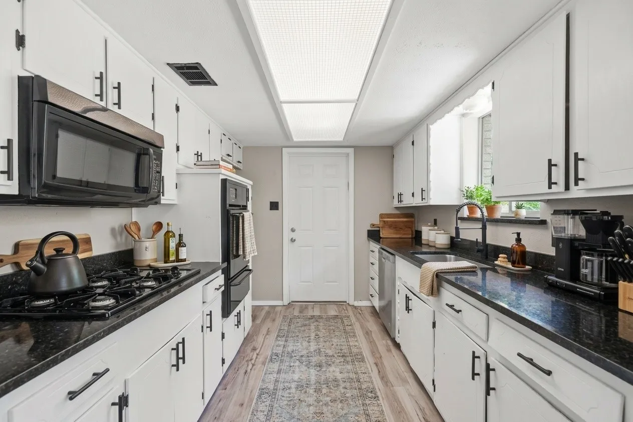 Virtually staged kitchen