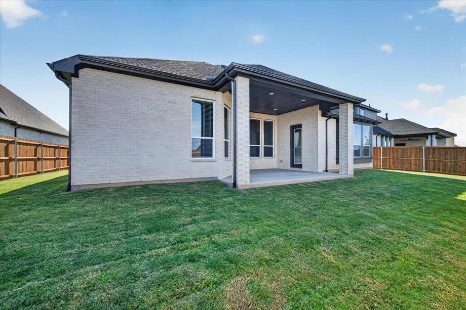 Single Family Residence For Sale in Denton County , 1005 Mumms Field Drive, Fort Worth, Texas 76247, 4 Bedroom, 4 Bathroom, 3 Garage spaces, 2,913 Sqft, built in 2026, mls#21383735, Real Estate Agent in Fort Worth, Homes For Sale in Denton county, Homes For Sale in Fort Worth, Realtor in Fort Worth Texas, Real Estate Brokerage Independent Realty Texas, Luminita Cordes Realtor