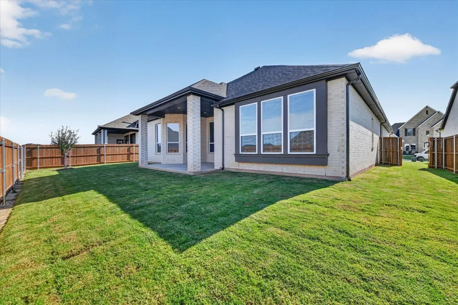 Single Family Residence For Sale in Denton County , 1005 Mumms Field Drive, Fort Worth, Texas 76247, 4 Bedroom, 4 Bathroom, 3 Garage spaces, 2,913 Sqft, built in 2026, mls#21383735, Real Estate Agent in Fort Worth, Homes For Sale in Denton county, Homes For Sale in Fort Worth, Realtor in Fort Worth Texas, Real Estate Brokerage Independent Realty Texas, Luminita Cordes Realtor
