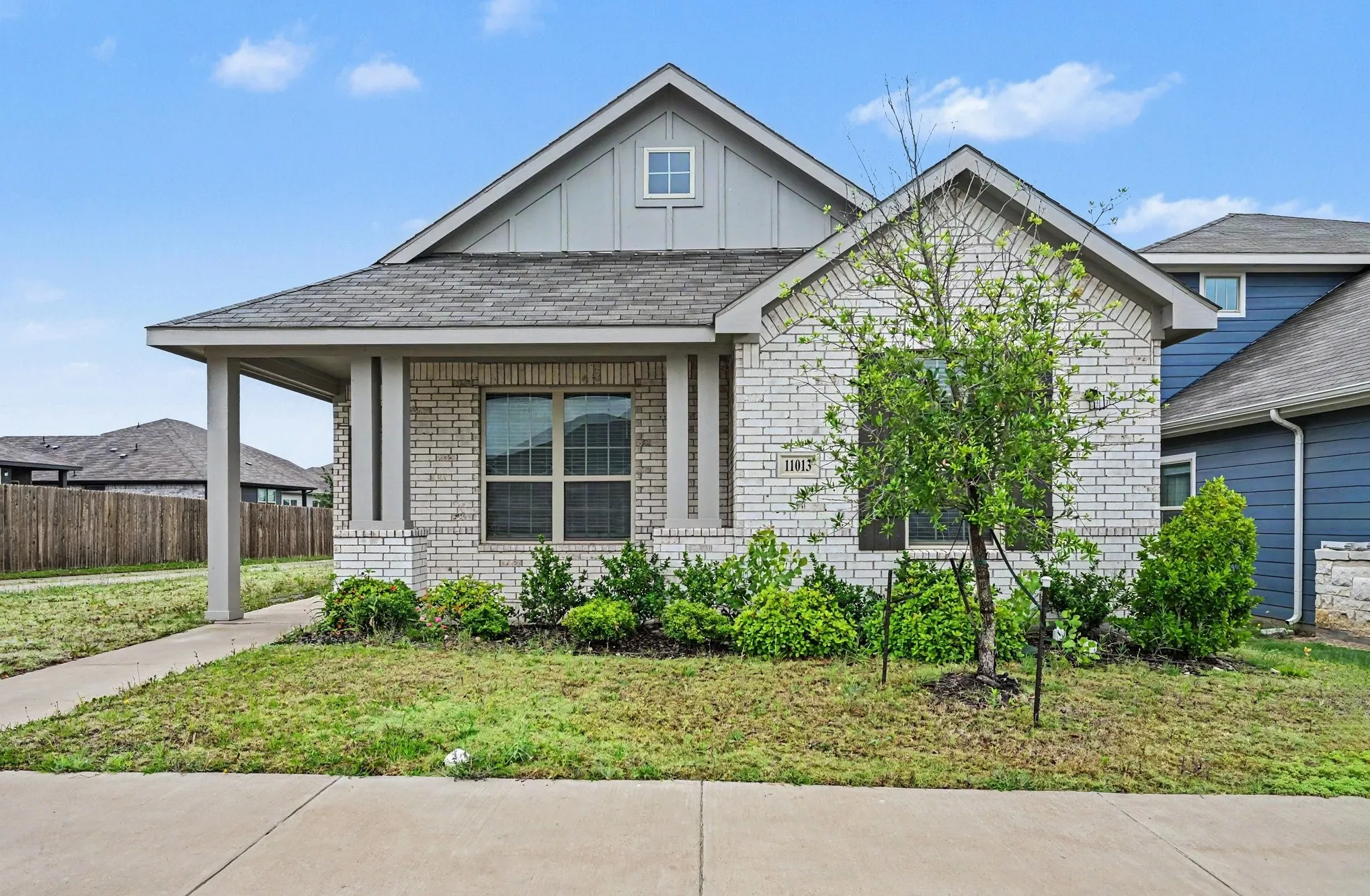 Single Family Residence For Rent in Tarrant County , 11013 Firebrush Lane, Fort Worth, Texas 76108, 3 Bedroom, 2 Bathroom, 2 Garage spaces, 1,588 Sqft, built in 2022, mls#21383755, Real Estate Agent in Fort Worth, Homes For Rent in Tarrant county, Homes For Rent in Fort Worth, Realtor in Fort Worth Texas, Real Estate Brokerage Independent Realty Texas, Luminita Cordes Realtor