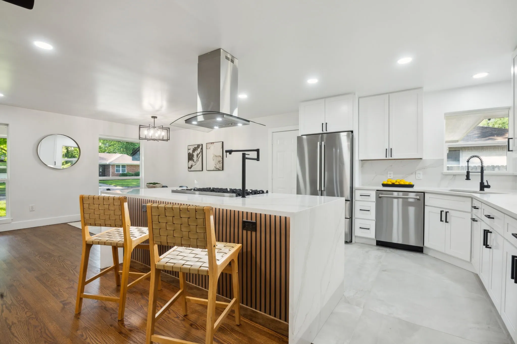 Single Family Residence For Rent in Dallas County , 10228 San Juan Avenue, Dallas, Texas 75228, 3 Bedroom, 2 Bathroom, 1 Garage spaces, 1,724 Sqft, built in 1954, mls#21383702, Real Estate Agent in Dallas, Homes For Rent in Dallas county, Homes For Rent in Dallas, Realtor in Dallas Texas, Real Estate Brokerage Independent Realty Texas, Luminita Cordes Realtor