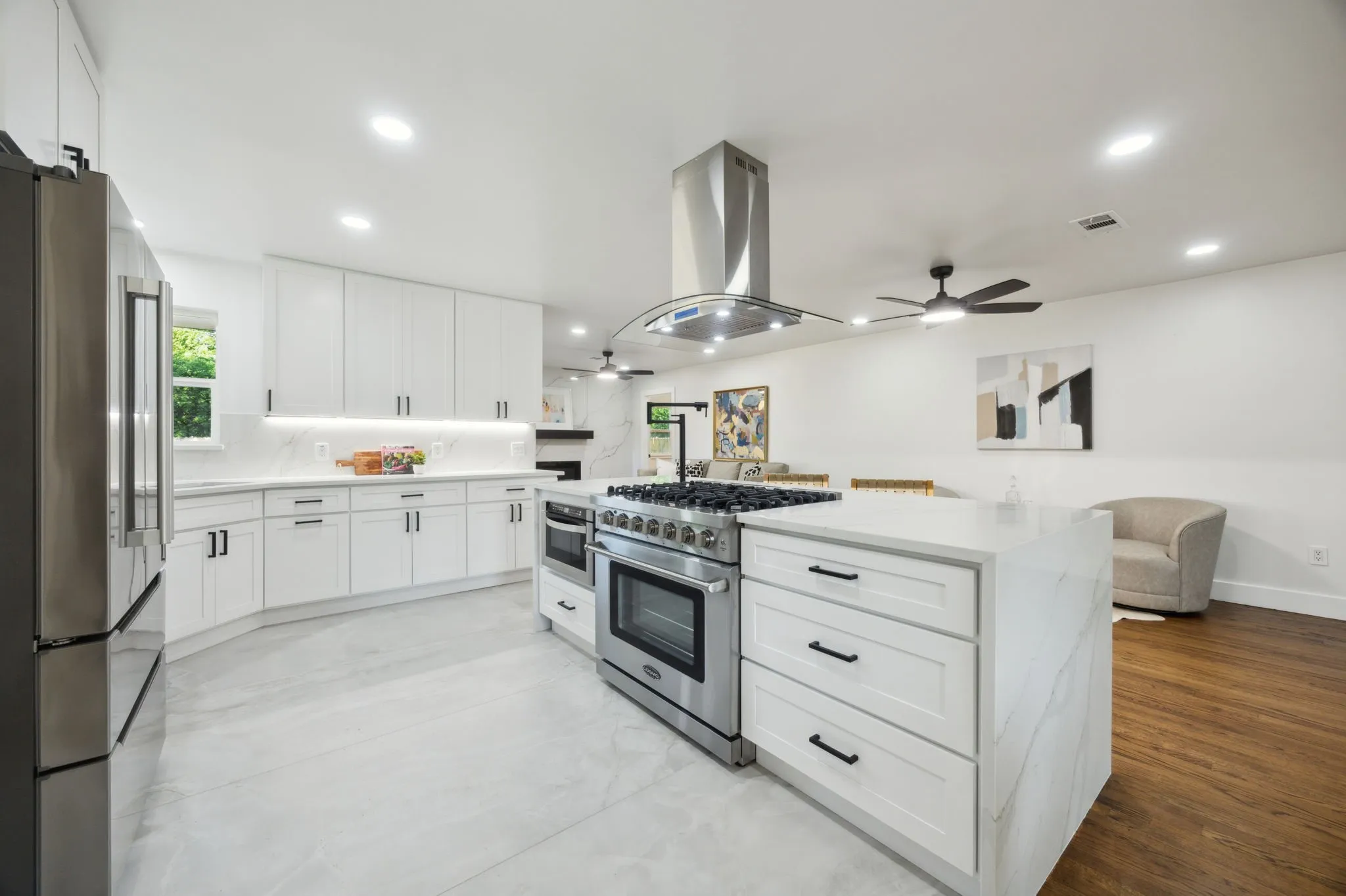 Single Family Residence For Rent in Dallas County , 10228 San Juan Avenue, Dallas, Texas 75228, 3 Bedroom, 2 Bathroom, 1 Garage spaces, 1,724 Sqft, built in 1954, mls#21383702, Real Estate Agent in Dallas, Homes For Rent in Dallas county, Homes For Rent in Dallas, Realtor in Dallas Texas, Real Estate Brokerage Independent Realty Texas, Luminita Cordes Realtor