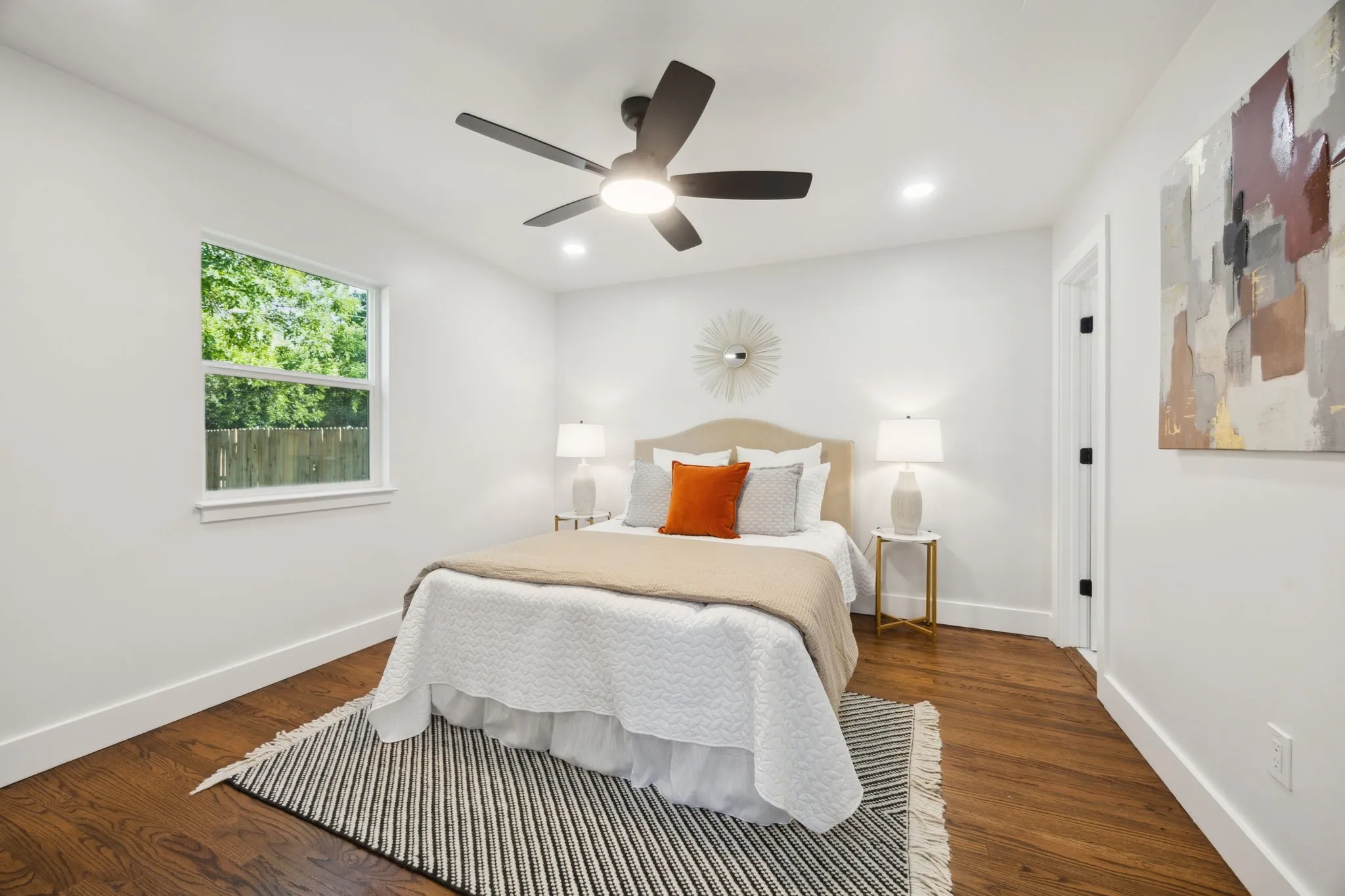 Single Family Residence For Rent in Dallas County , 10228 San Juan Avenue, Dallas, Texas 75228, 3 Bedroom, 2 Bathroom, 1 Garage spaces, 1,724 Sqft, built in 1954, mls#21383702, Real Estate Agent in Dallas, Homes For Rent in Dallas county, Homes For Rent in Dallas, Realtor in Dallas Texas, Real Estate Brokerage Independent Realty Texas, Luminita Cordes Realtor