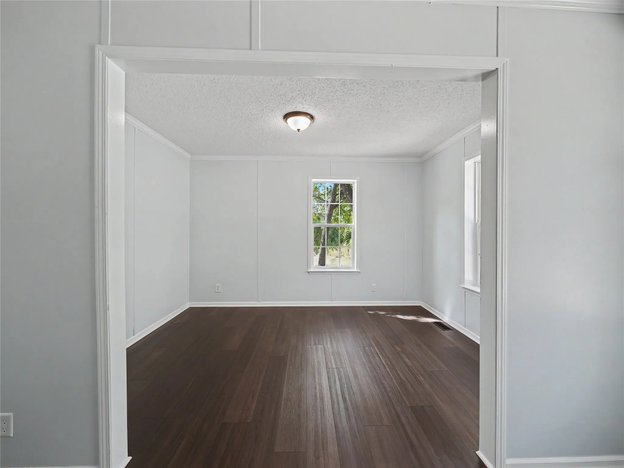Mobile Home For Sale in Parker County , 109 Summers Circle, Azle, Texas 76020, 4 Bedroom, 2 Bathroom, Garage spaces, 2,128 Sqft, built in 2004, mls#21381593, Real Estate Agent in Azle, Homes For Sale in Parker county, Homes For Sale in Azle, Realtor in Azle Texas, Real Estate Brokerage Independent Realty Texas, Luminita Cordes Realtor