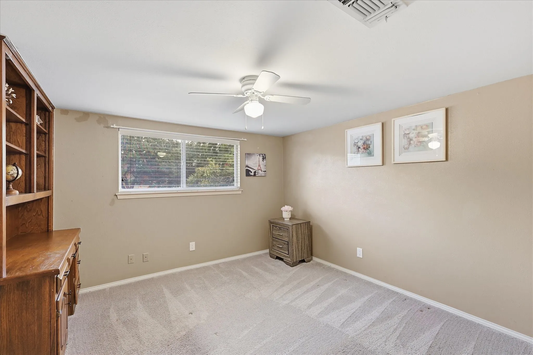 Single Family Residence For Sale in Dallas County , 919 Green Hills Road, Duncanville, Texas 75137, 5 Bedroom, 5 Bathroom, 2 Garage spaces, 3,141 Sqft, built in 1975, mls#21382953, Real Estate Agent in Duncanville, Homes For Sale in Dallas county, Homes For Sale in Duncanville, Realtor in Duncanville Texas, Real Estate Brokerage Independent Realty Texas, Luminita Cordes Realtor