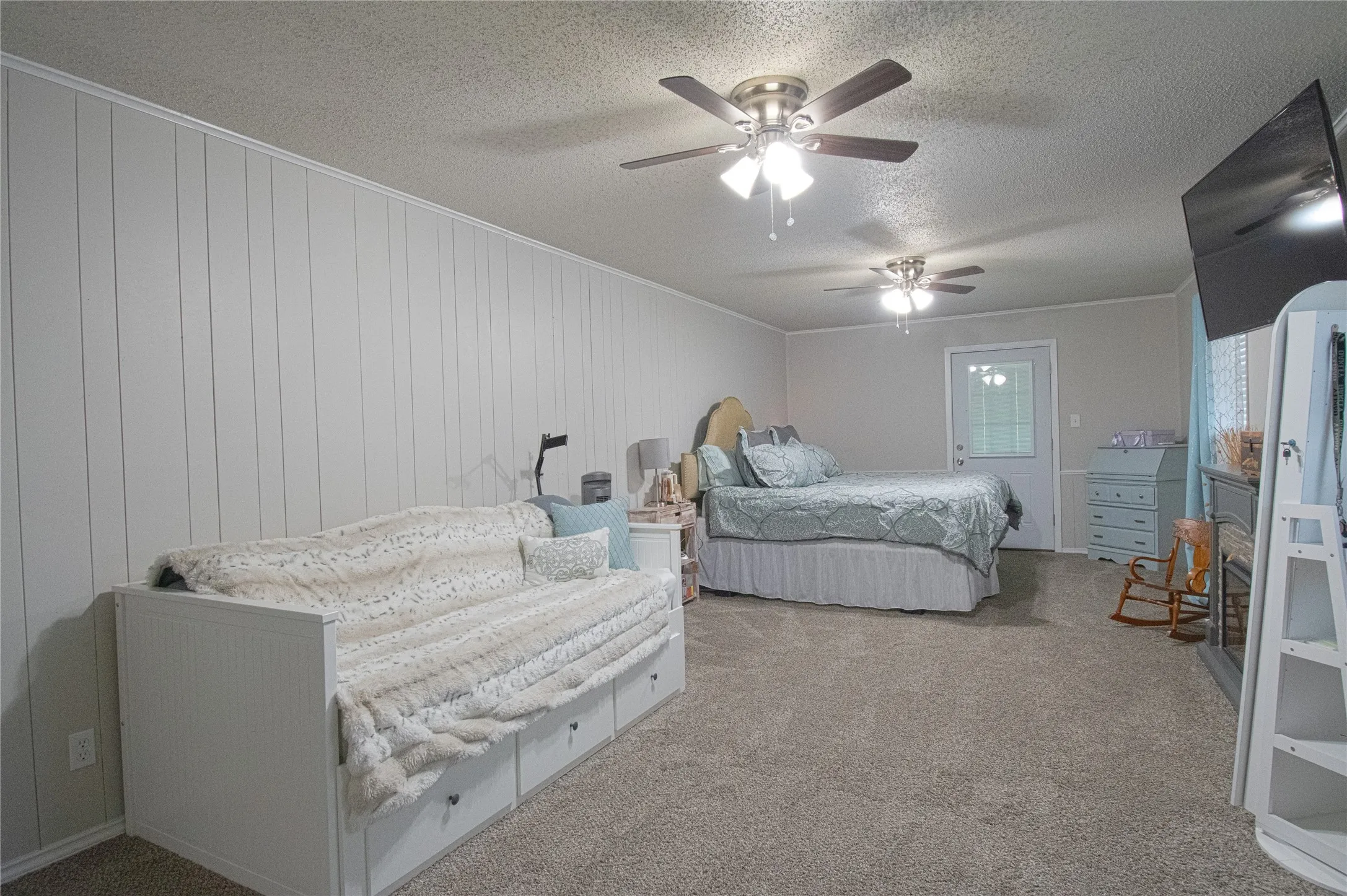 Single Family Residence For Sale in Denton County , 124 Freese Drive, Sanger, Texas 76266, 4 Bedroom, 3 Bathroom, 2 Garage spaces, 2,991 Sqft, built in 1986, mls#21382793, Real Estate Agent in Sanger, Homes For Sale in Denton county, Homes For Sale in Sanger, Realtor in Sanger Texas, Real Estate Brokerage Independent Realty Texas, Luminita Cordes Realtor