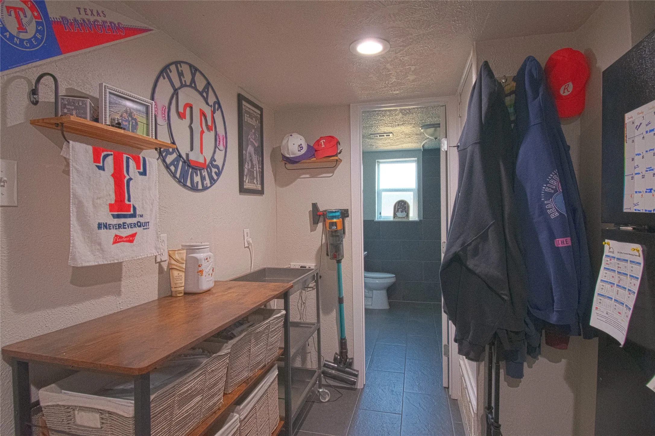 Single Family Residence For Sale in Denton County , 124 Freese Drive, Sanger, Texas 76266, 4 Bedroom, 3 Bathroom, 2 Garage spaces, 2,991 Sqft, built in 1986, mls#21382793, Real Estate Agent in Sanger, Homes For Sale in Denton county, Homes For Sale in Sanger, Realtor in Sanger Texas, Real Estate Brokerage Independent Realty Texas, Luminita Cordes Realtor