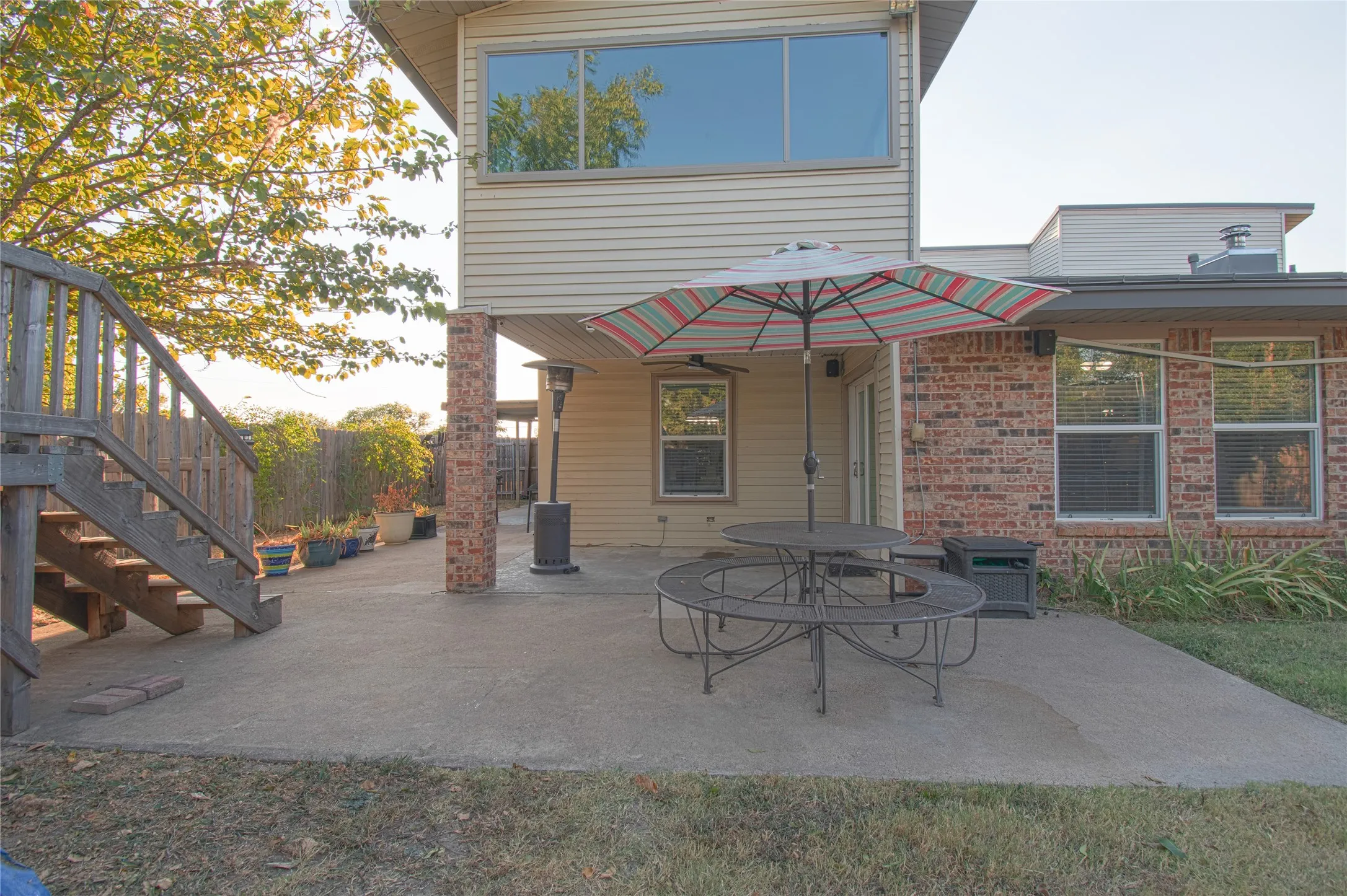 Single Family Residence For Sale in Denton County , 124 Freese Drive, Sanger, Texas 76266, 4 Bedroom, 3 Bathroom, 2 Garage spaces, 2,991 Sqft, built in 1986, mls#21382793, Real Estate Agent in Sanger, Homes For Sale in Denton county, Homes For Sale in Sanger, Realtor in Sanger Texas, Real Estate Brokerage Independent Realty Texas, Luminita Cordes Realtor