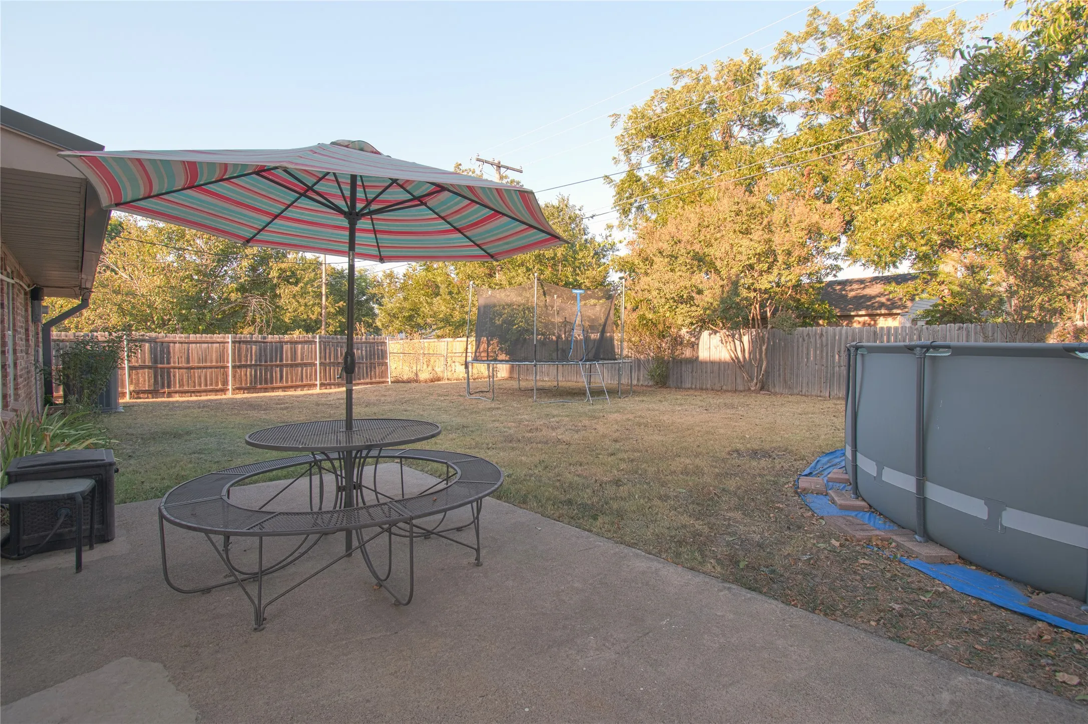 Single Family Residence For Sale in Denton County , 124 Freese Drive, Sanger, Texas 76266, 4 Bedroom, 3 Bathroom, 2 Garage spaces, 2,991 Sqft, built in 1986, mls#21382793, Real Estate Agent in Sanger, Homes For Sale in Denton county, Homes For Sale in Sanger, Realtor in Sanger Texas, Real Estate Brokerage Independent Realty Texas, Luminita Cordes Realtor