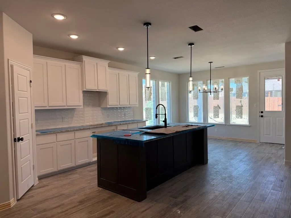 Single Family Residence For Sale in Parker County , 532 Waterford Park Boulevard, Weatherford, Texas 76087, 3 Bedroom, 2 Bathroom, 2 Garage spaces, 1,860 Sqft, built in 2026, mls#21383765, Real Estate Agent in Weatherford, Homes For Sale in Parker county, Homes For Sale in Weatherford, Realtor in Weatherford Texas, Real Estate Brokerage Independent Realty Texas, Luminita Cordes Realtor