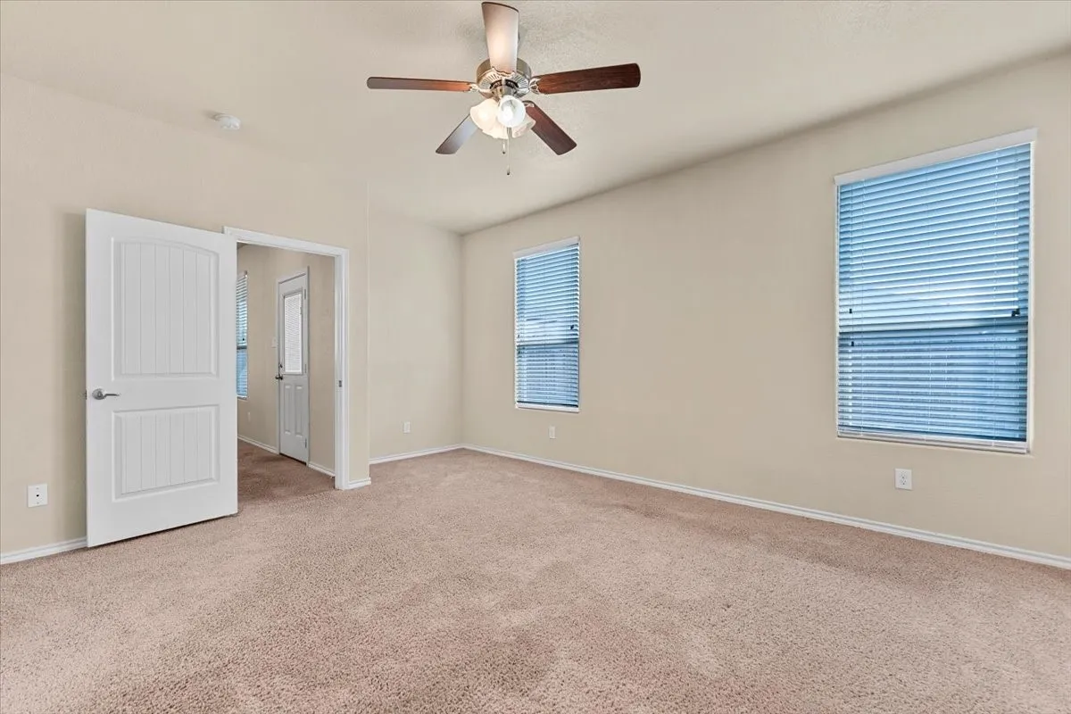 Single Family Residence For Rent in Tarrant County , 1816 Placitas Trail, Fort Worth, Texas 76131, 4 Bedroom, 2 Bathroom, 2 Garage spaces, 2,193 Sqft, built in 2015, mls#21383767, Real Estate Agent in Fort Worth, Homes For Rent in Tarrant county, Homes For Rent in Fort Worth, Realtor in Fort Worth Texas, Real Estate Brokerage Independent Realty Texas, Luminita Cordes Realtor