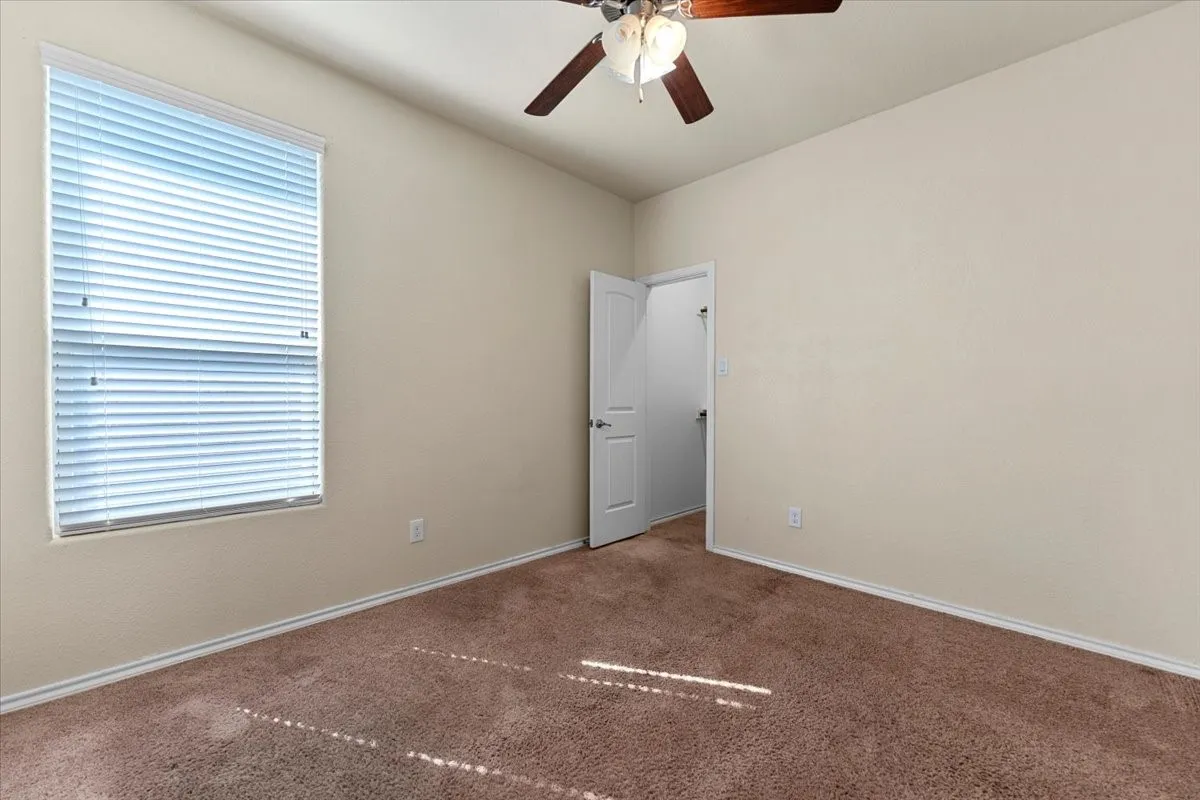Single Family Residence For Rent in Tarrant County , 1816 Placitas Trail, Fort Worth, Texas 76131, 4 Bedroom, 2 Bathroom, 2 Garage spaces, 2,193 Sqft, built in 2015, mls#21383767, Real Estate Agent in Fort Worth, Homes For Rent in Tarrant county, Homes For Rent in Fort Worth, Realtor in Fort Worth Texas, Real Estate Brokerage Independent Realty Texas, Luminita Cordes Realtor