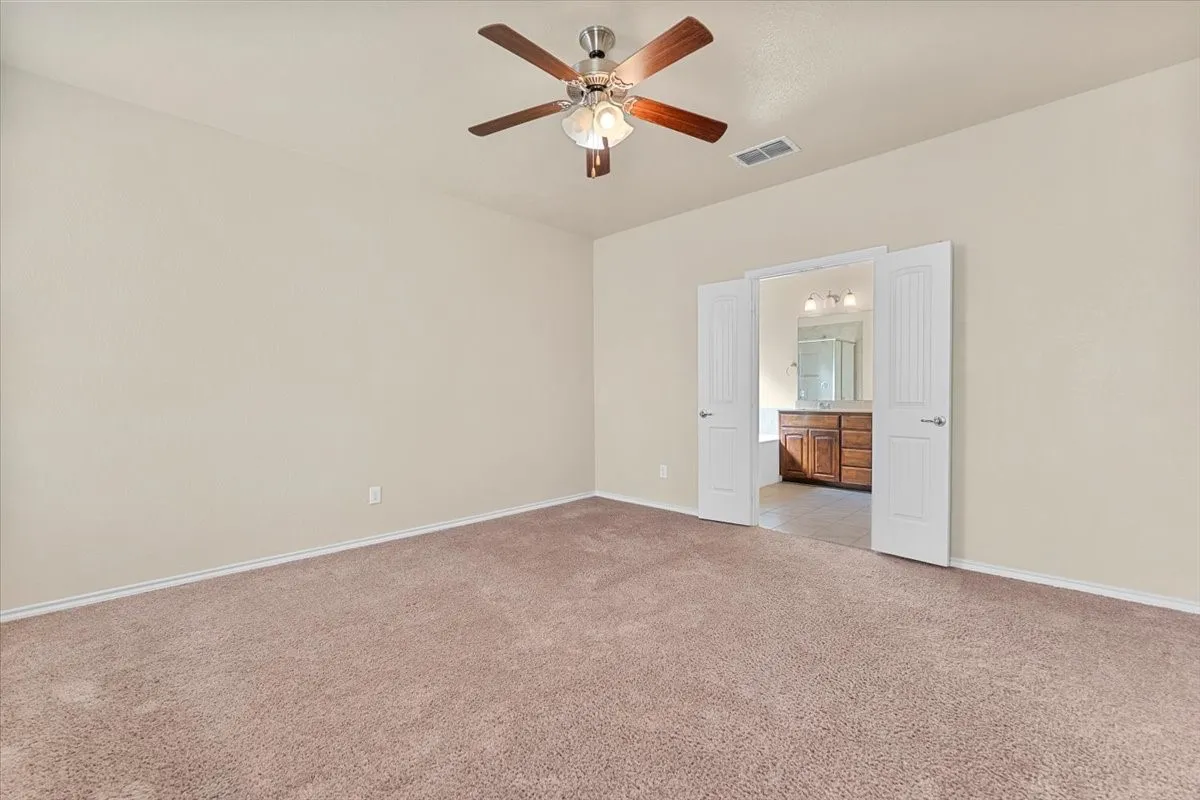 Single Family Residence For Rent in Tarrant County , 1816 Placitas Trail, Fort Worth, Texas 76131, 4 Bedroom, 2 Bathroom, 2 Garage spaces, 2,193 Sqft, built in 2015, mls#21383767, Real Estate Agent in Fort Worth, Homes For Rent in Tarrant county, Homes For Rent in Fort Worth, Realtor in Fort Worth Texas, Real Estate Brokerage Independent Realty Texas, Luminita Cordes Realtor