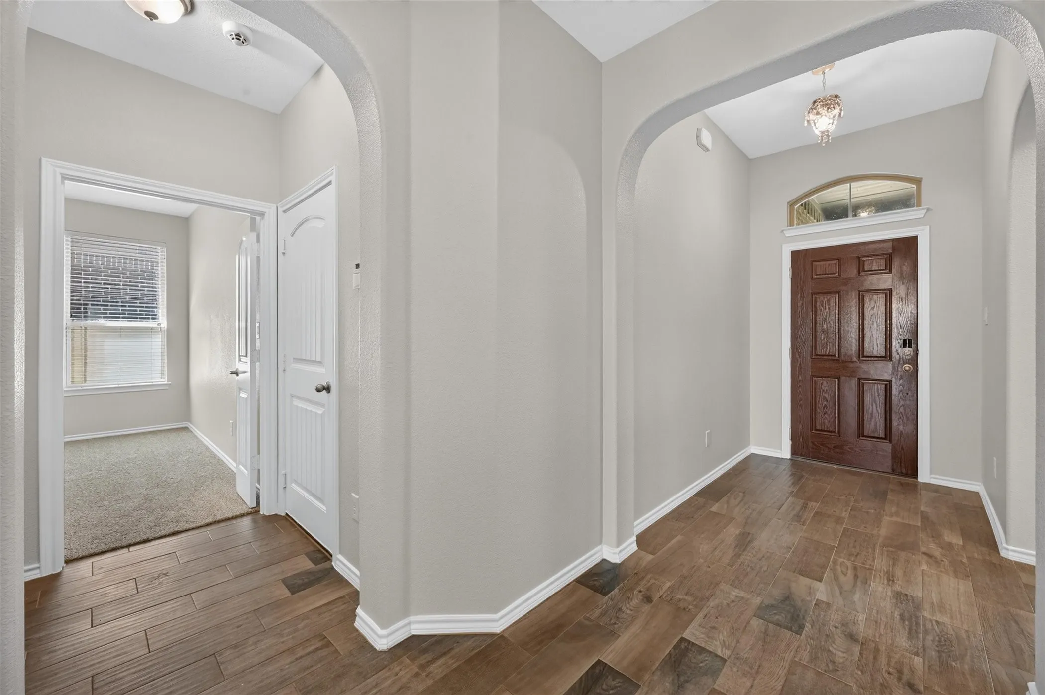 Single Family Residence For Sale in Denton County , 904 Dove Cove, Argyle, Texas 76226, 4 Bedroom, 2 Bathroom, 2 Garage spaces, 2,040 Sqft, built in 2018, mls#21382792, Real Estate Agent in Argyle, Homes For Sale in Denton county, Homes For Sale in Argyle, Realtor in Argyle Texas, Real Estate Brokerage Independent Realty Texas, Luminita Cordes Realtor