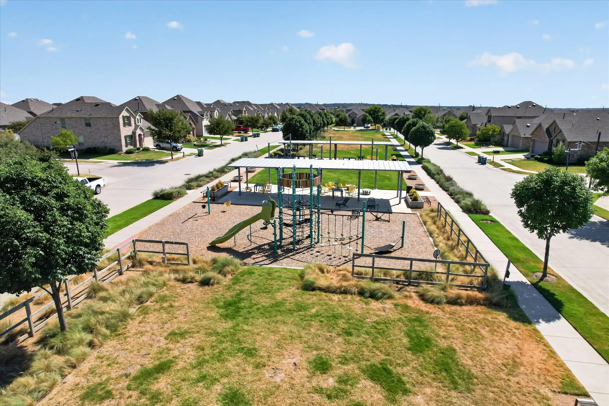 Single Family Residence For Sale in Denton County , 904 Dove Cove, Argyle, Texas 76226, 4 Bedroom, 2 Bathroom, 2 Garage spaces, 2,040 Sqft, built in 2018, mls#21382792, Real Estate Agent in Argyle, Homes For Sale in Denton county, Homes For Sale in Argyle, Realtor in Argyle Texas, Real Estate Brokerage Independent Realty Texas, Luminita Cordes Realtor