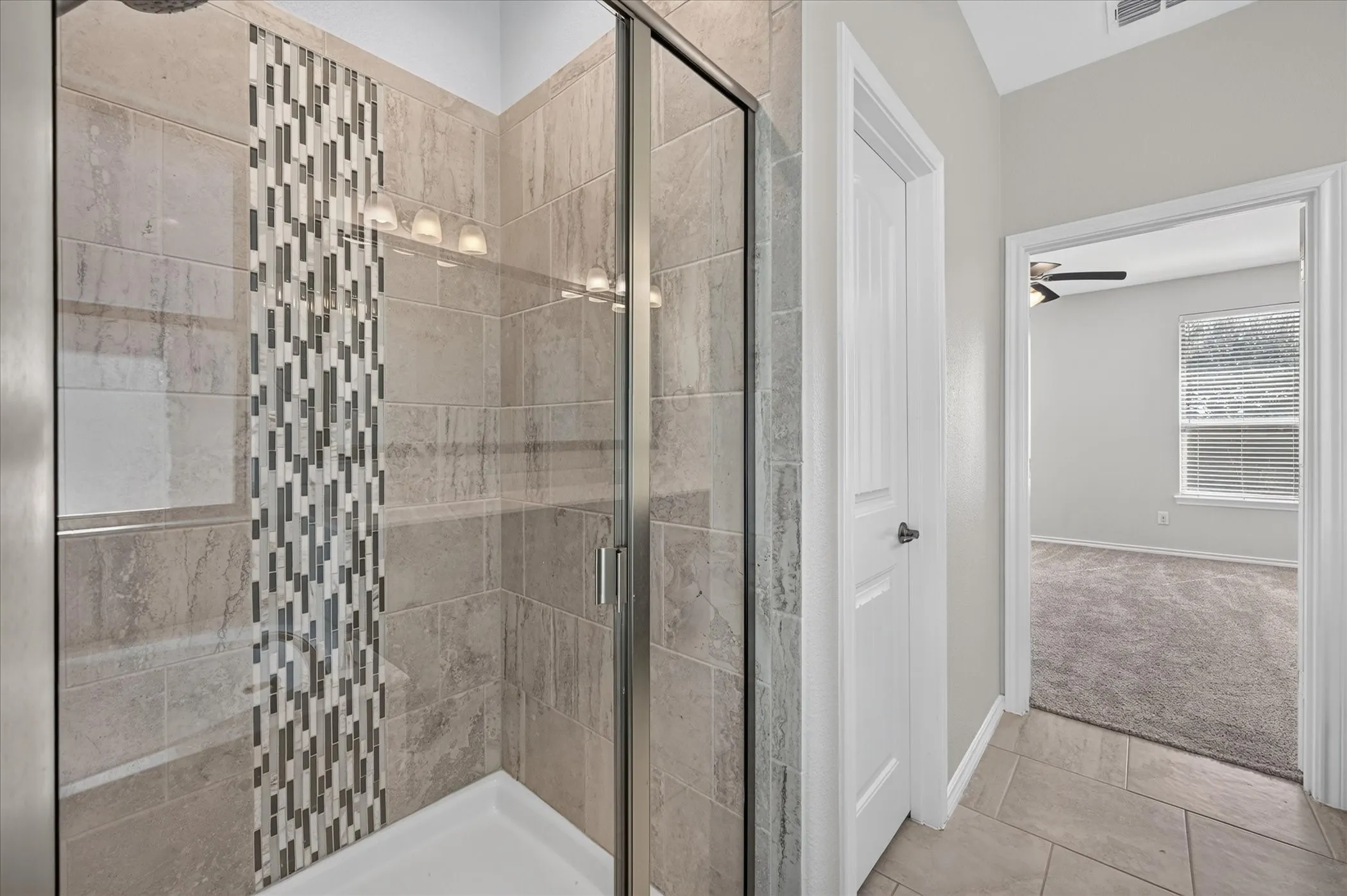 Single Family Residence For Sale in Denton County , 904 Dove Cove, Argyle, Texas 76226, 4 Bedroom, 2 Bathroom, 2 Garage spaces, 2,040 Sqft, built in 2018, mls#21382792, Real Estate Agent in Argyle, Homes For Sale in Denton county, Homes For Sale in Argyle, Realtor in Argyle Texas, Real Estate Brokerage Independent Realty Texas, Luminita Cordes Realtor