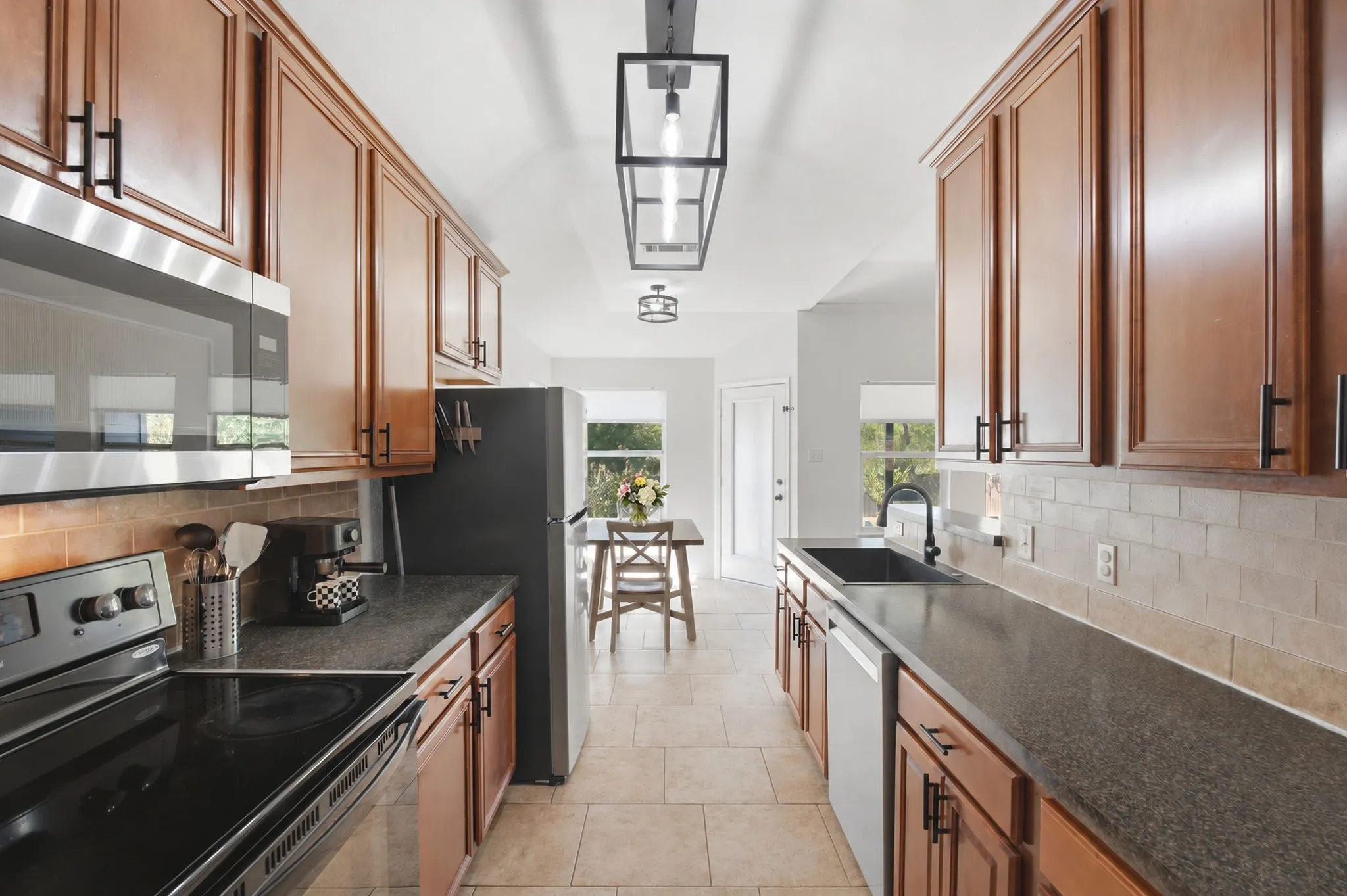 Single Family Residence For Sale in Collin County , 412 Harvard Drive, Princeton, Texas 75407, 3 Bedroom, 2 Bathroom, 2 Garage spaces, 1,309 Sqft, built in 2005, mls#21381667, Real Estate Agent in Princeton, Homes For Sale in Collin county, Homes For Sale in Princeton, Realtor in Princeton Texas, Real Estate Brokerage Independent Realty Texas, Luminita Cordes Realtor