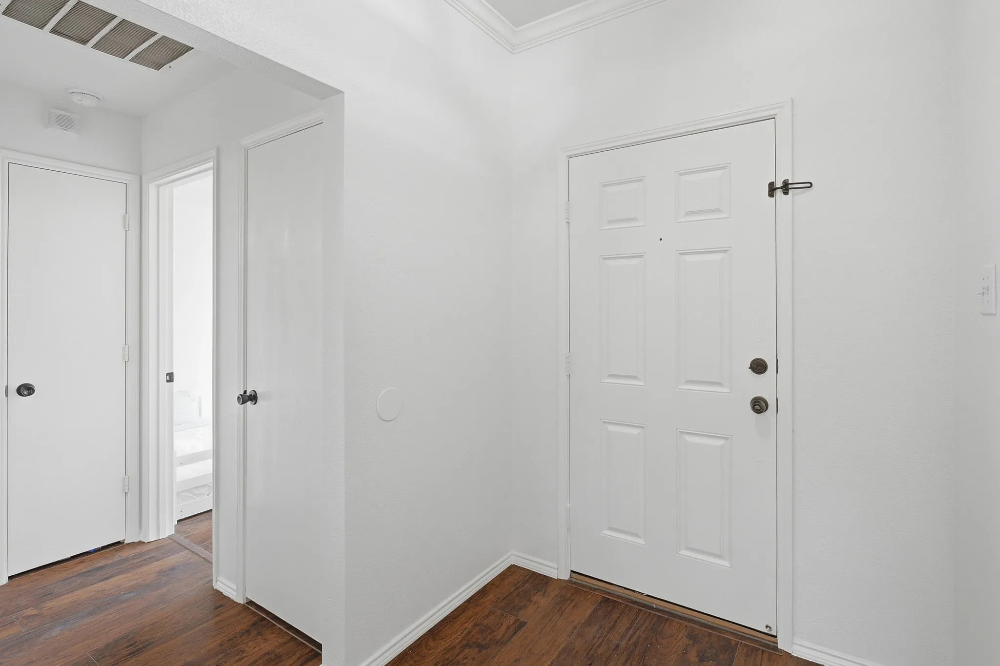 Single Family Residence For Sale in Collin County , 412 Harvard Drive, Princeton, Texas 75407, 3 Bedroom, 2 Bathroom, 2 Garage spaces, 1,309 Sqft, built in 2005, mls#21381667, Real Estate Agent in Princeton, Homes For Sale in Collin county, Homes For Sale in Princeton, Realtor in Princeton Texas, Real Estate Brokerage Independent Realty Texas, Luminita Cordes Realtor
