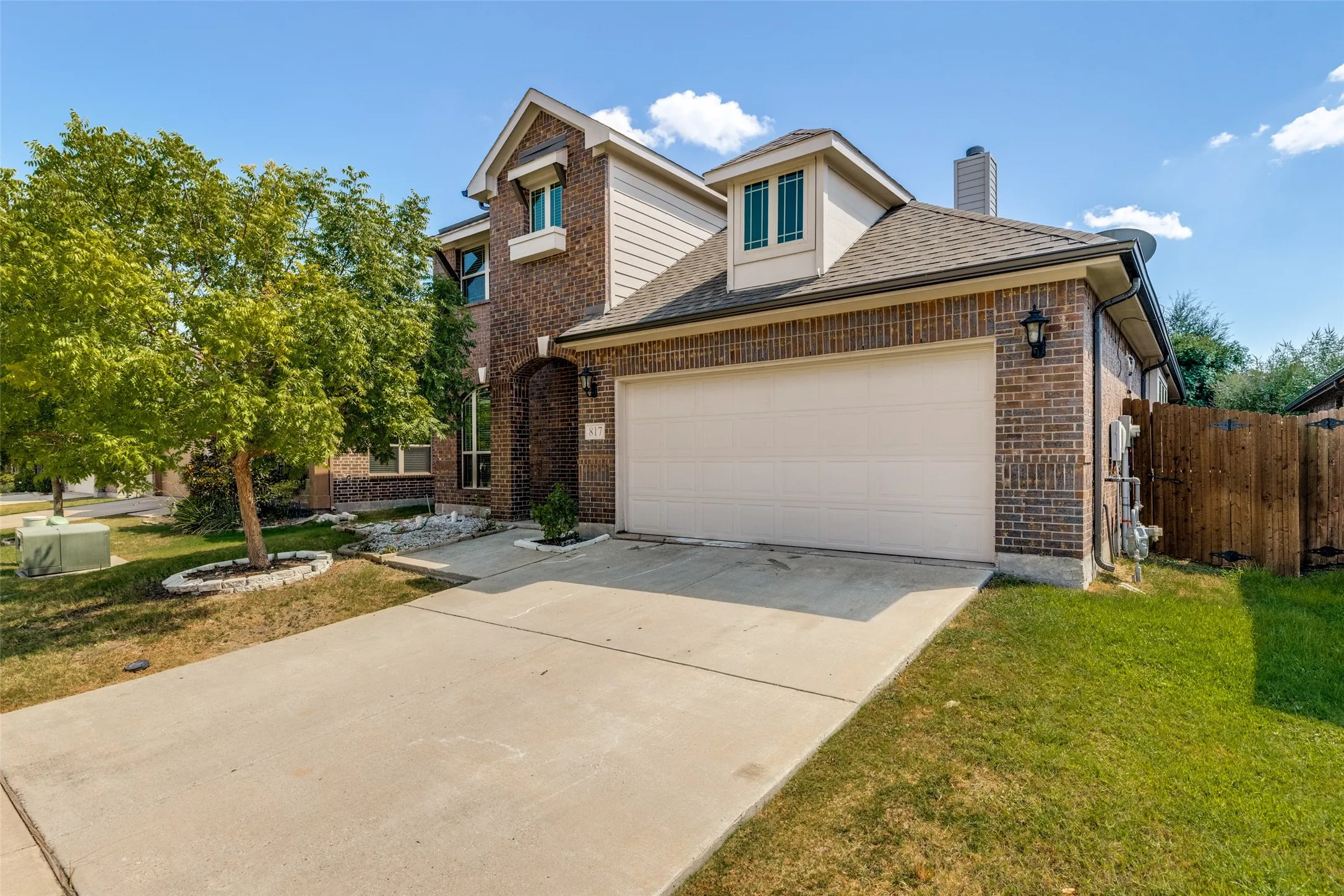 Single Family Residence For Rent in Collin County , 817 Glendale Drive, Anna, Texas 75409, 4 Bedroom, 3 Bathroom, 2 Garage spaces, 2,822 Sqft, built in 2018, mls#21383757, Real Estate Agent in Anna, Homes For Rent in Collin county, Homes For Rent in Anna, Realtor in Anna Texas, Real Estate Brokerage Independent Realty Texas, Luminita Cordes Realtor