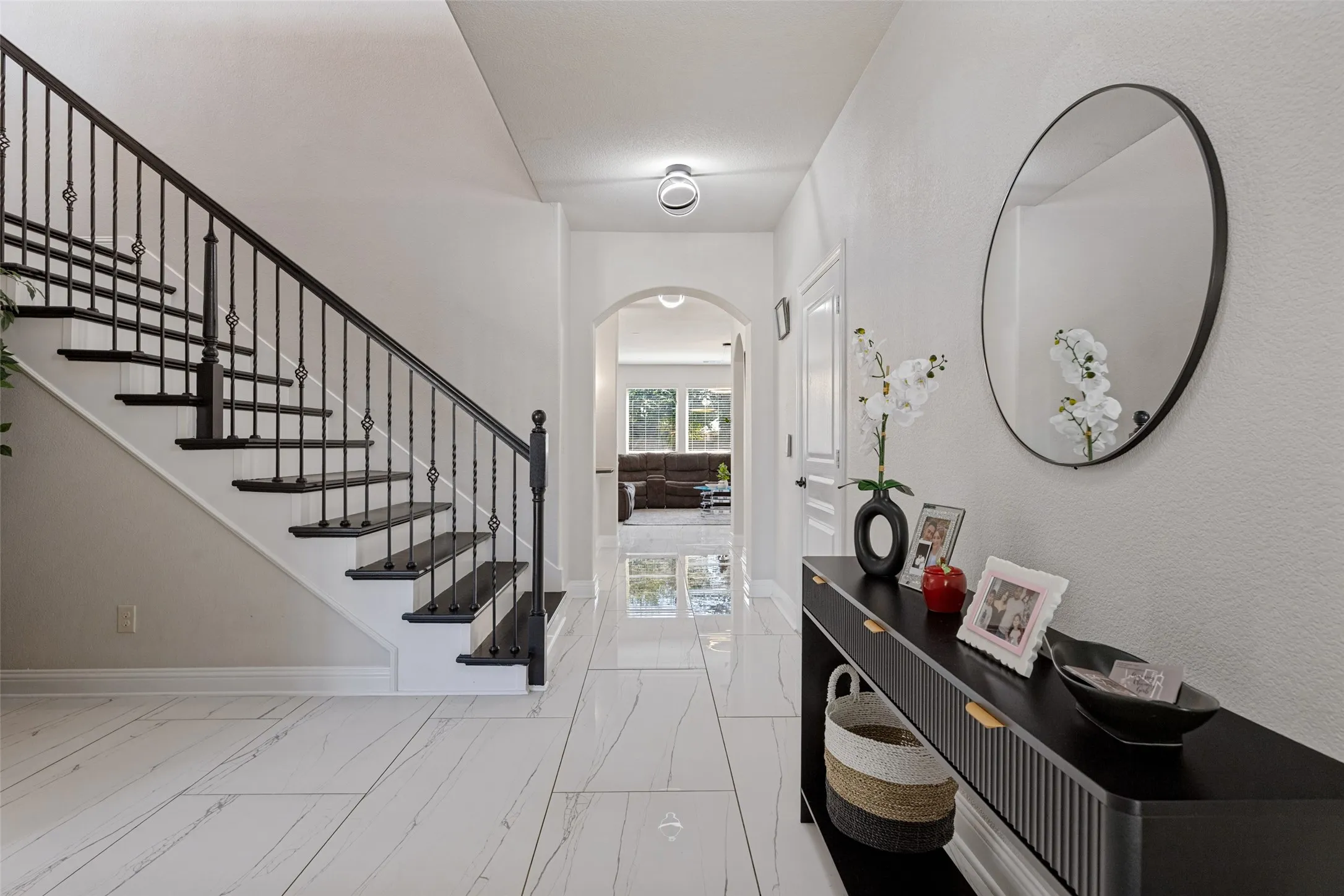 Single Family Residence For Rent in Collin County , 817 Glendale Drive, Anna, Texas 75409, 4 Bedroom, 3 Bathroom, 2 Garage spaces, 2,822 Sqft, built in 2018, mls#21383757, Real Estate Agent in Anna, Homes For Rent in Collin county, Homes For Rent in Anna, Realtor in Anna Texas, Real Estate Brokerage Independent Realty Texas, Luminita Cordes Realtor