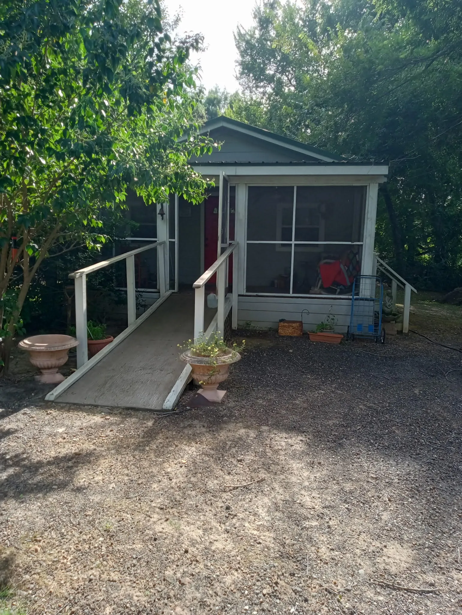 Single Family Residence For Rent in Wood County , 1035 N Johnson Street, Mineola, Texas 75773, 1 Bedroom, 1 Bathroom, Garage spaces, 570 Sqft, built in 2018, mls#21366193, Real Estate Agent in Mineola, Homes For Rent in Wood county, Homes For Rent in Mineola, Realtor in Mineola Texas, Real Estate Brokerage Independent Realty Texas, Luminita Cordes Realtor