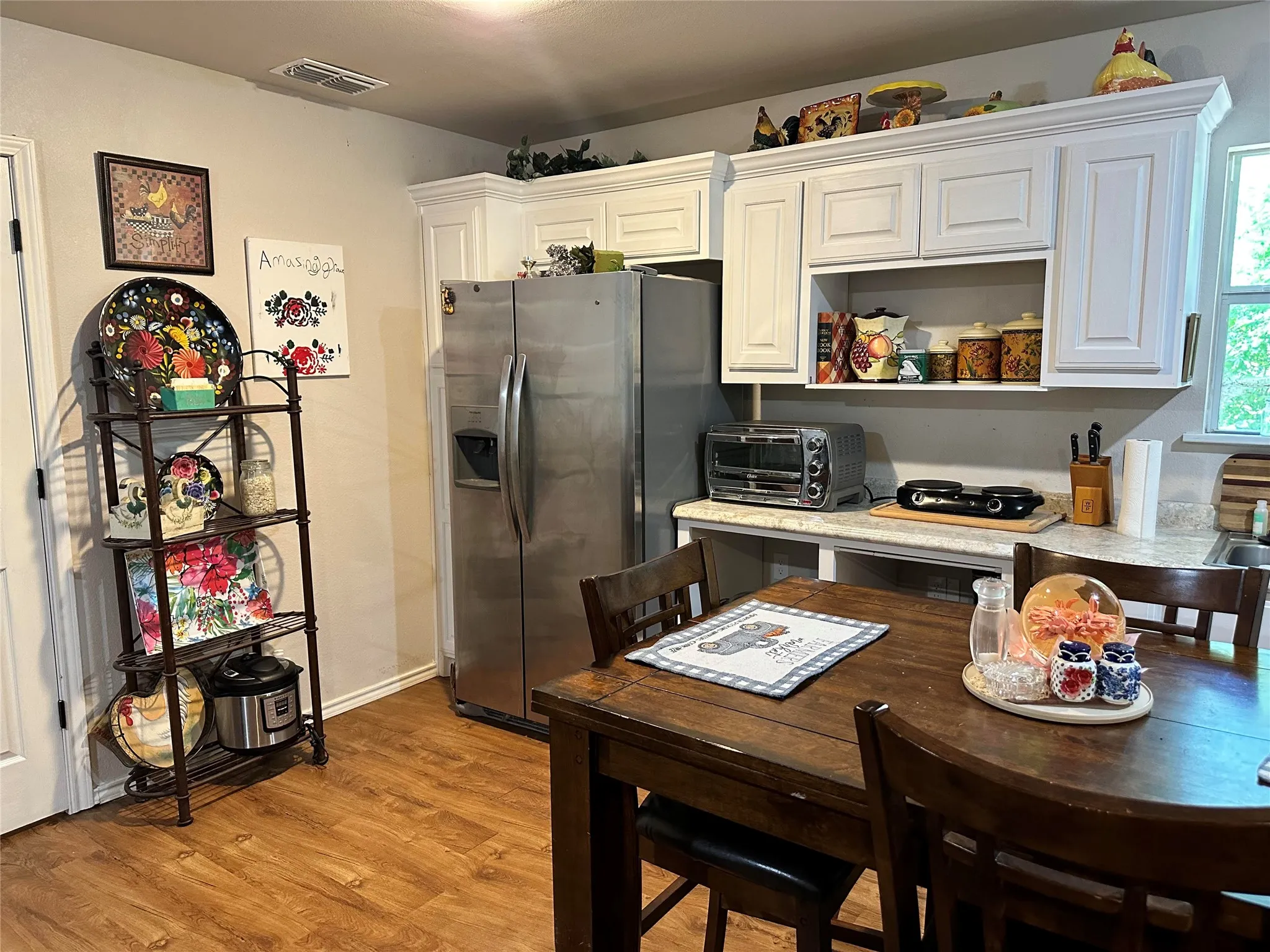 Single Family Residence For Rent in Wood County , 1035 N Johnson Street, Mineola, Texas 75773, 1 Bedroom, 1 Bathroom, Garage spaces, 570 Sqft, built in 2018, mls#21366193, Real Estate Agent in Mineola, Homes For Rent in Wood county, Homes For Rent in Mineola, Realtor in Mineola Texas, Real Estate Brokerage Independent Realty Texas, Luminita Cordes Realtor