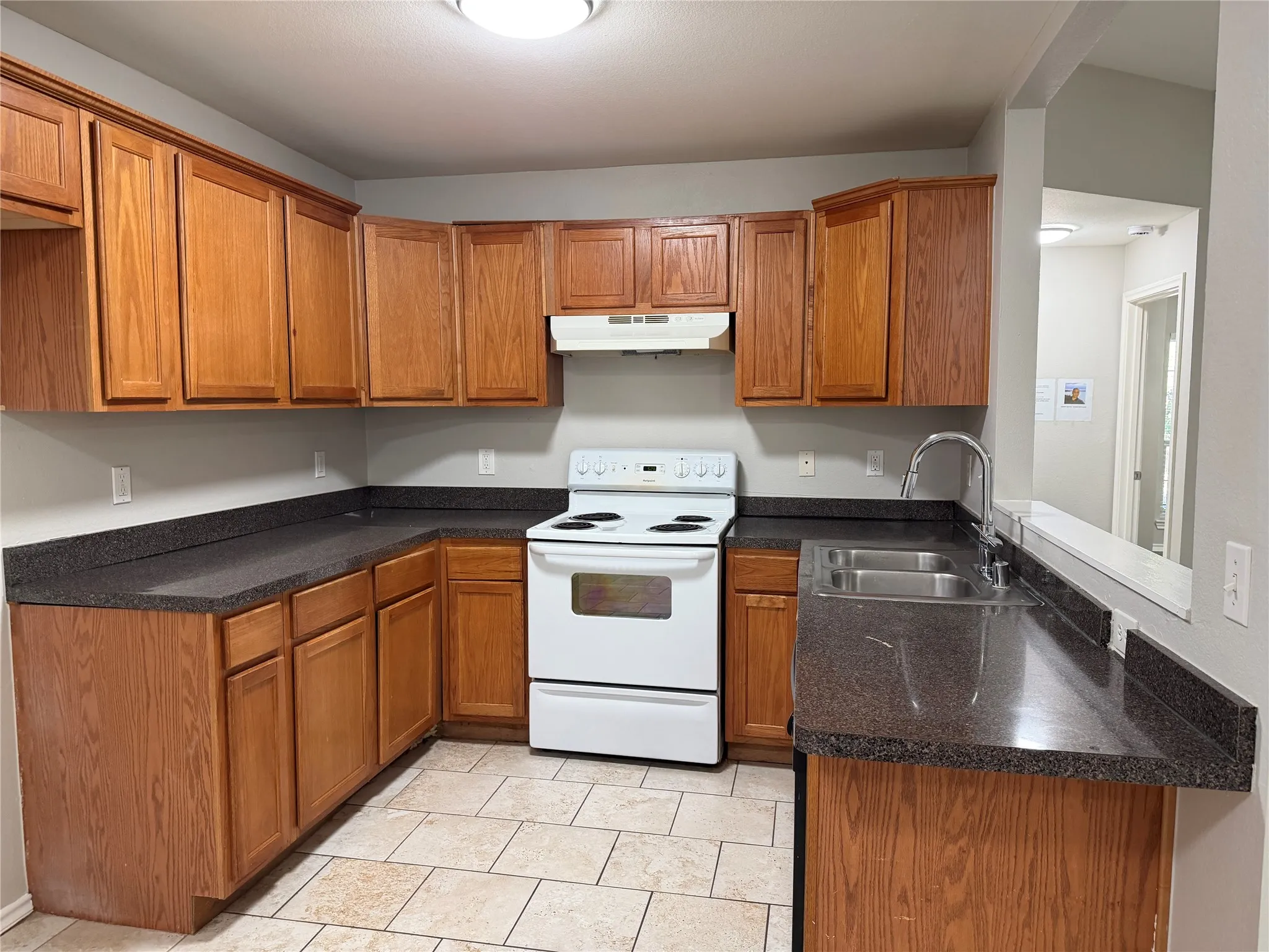 Single Family Residence For Rent in Dallas County , 1922 Arizona Avenue, Dallas, Texas 75216, 4 Bedroom, 2 Bathroom, 1 Garage spaces, 1,272 Sqft, built in 2005, mls#21383786, Real Estate Agent in Dallas, Homes For Rent in Dallas county, Homes For Rent in Dallas, Realtor in Dallas Texas, Real Estate Brokerage Independent Realty Texas, Luminita Cordes Realtor