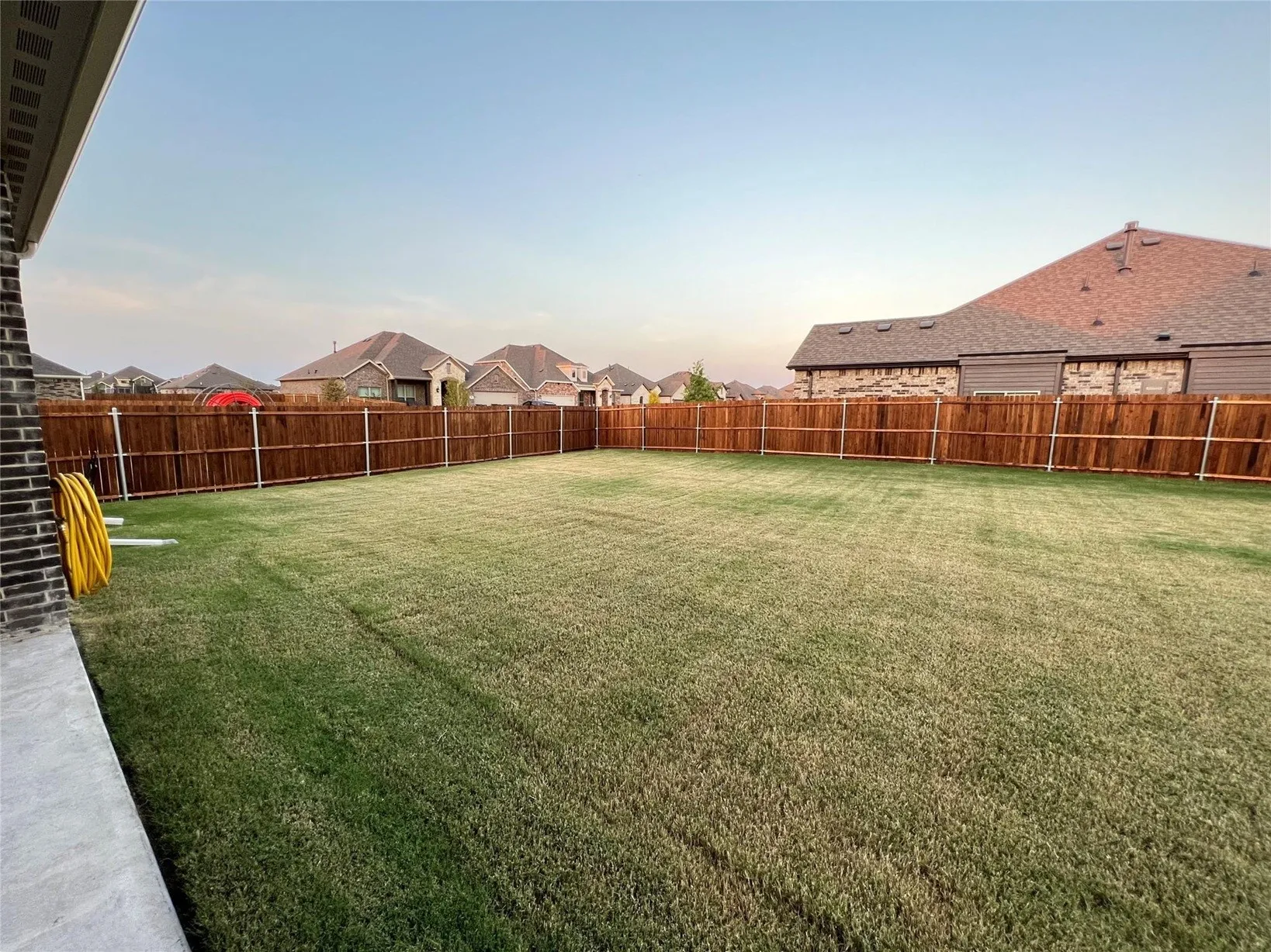 Single Family Residence For Rent in Collin County , 4008 Whitetail Lane, Melissa, Texas 75454, 3 Bedroom, 2 Bathroom, 2 Garage spaces, 1,735 Sqft, built in 2022, mls#21383787, Real Estate Agent in Melissa, Homes For Rent in Collin county, Homes For Rent in Melissa, Realtor in Melissa Texas, Real Estate Brokerage Independent Realty Texas, Luminita Cordes Realtor