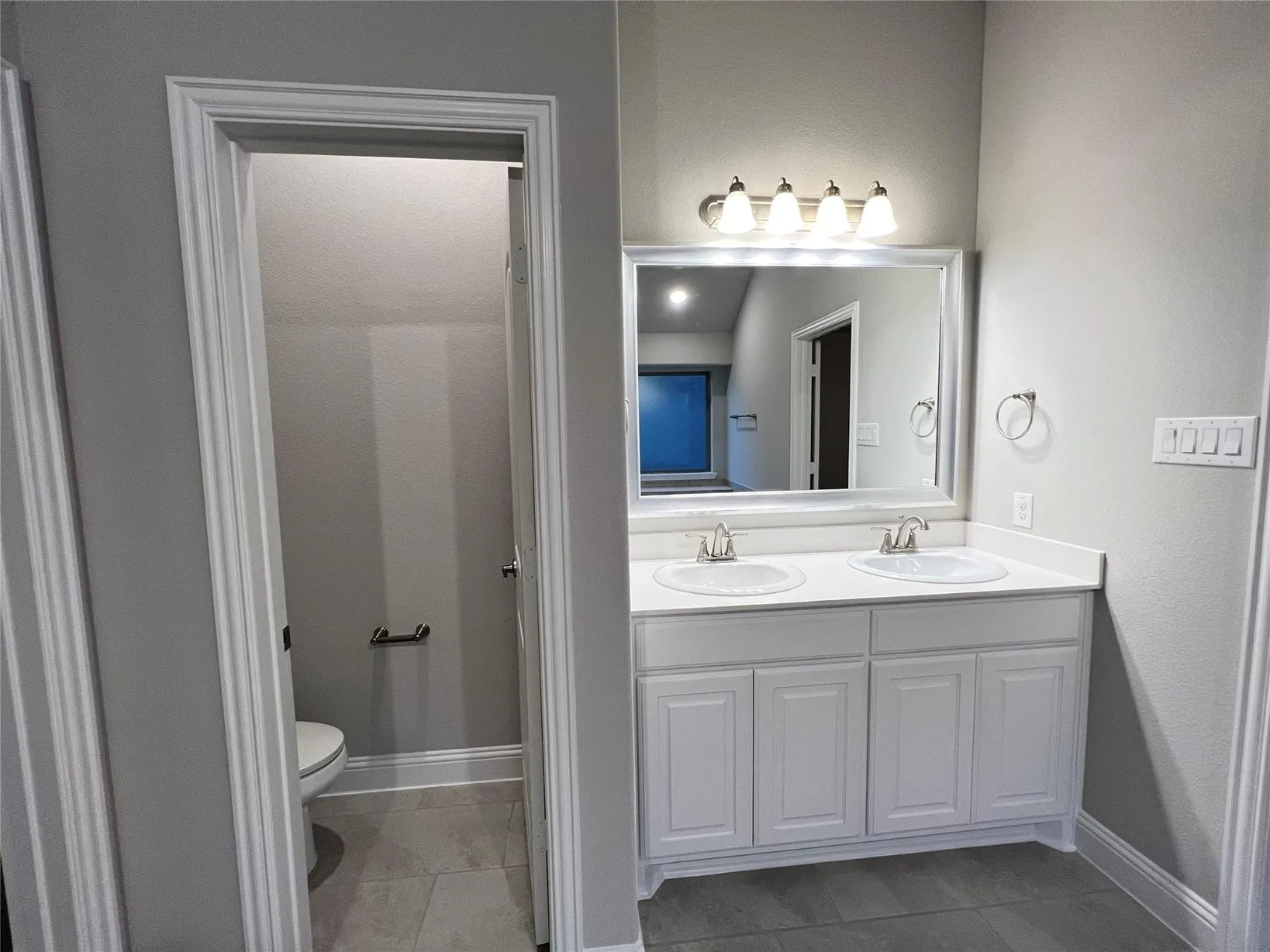 Single Family Residence For Rent in Collin County , 4008 Whitetail Lane, Melissa, Texas 75454, 3 Bedroom, 2 Bathroom, 2 Garage spaces, 1,735 Sqft, built in 2022, mls#21383787, Real Estate Agent in Melissa, Homes For Rent in Collin county, Homes For Rent in Melissa, Realtor in Melissa Texas, Real Estate Brokerage Independent Realty Texas, Luminita Cordes Realtor