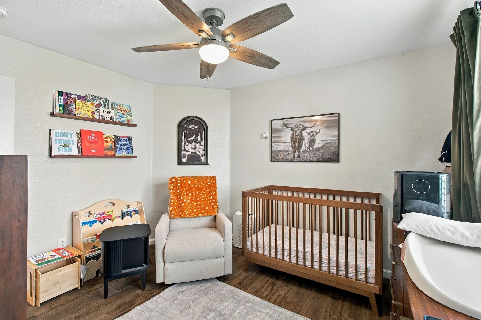 Wood-finish flooring with light-toned wall paint