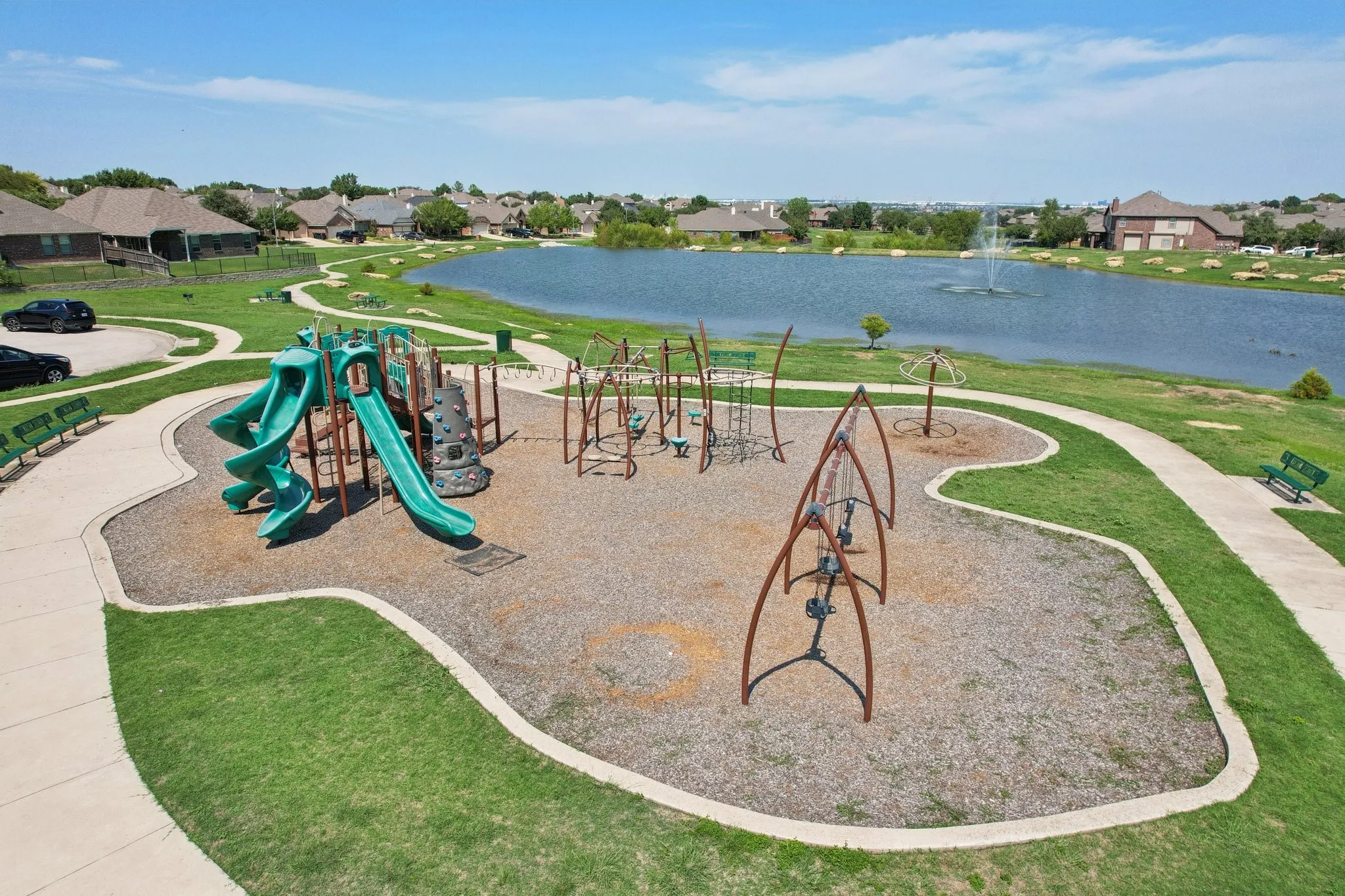 Single Family Residence For Sale in Tarrant County , 2868 Spotted Owl Drive, Fort Worth, Texas 76244, 4 Bedroom, 2 Bathroom, 2 Garage spaces, 1,904 Sqft, built in 2005, mls#21379072, Real Estate Agent in Fort Worth, Homes For Sale in Tarrant county, Homes For Sale in Fort Worth, Realtor in Fort Worth Texas, Real Estate Brokerage Independent Realty Texas, Luminita Cordes Realtor
