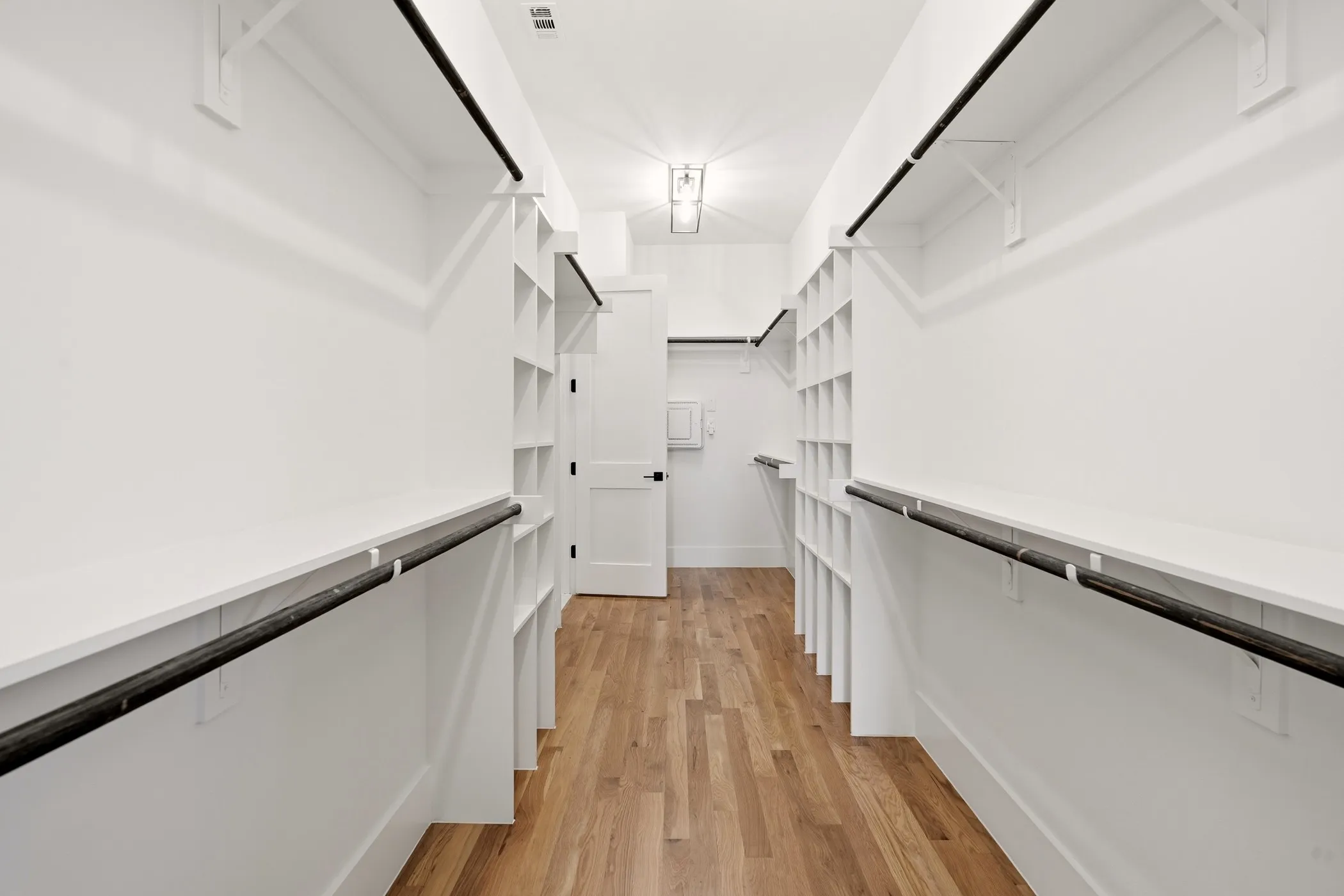 Single Family Residence For Rent in Dallas County , 5449 Goodwin Avenue, Dallas, Texas 75206, 5 Bedroom, 5 Bathroom, 2 Garage spaces, 4,055 Sqft, built in 2026, mls#21381044, Real Estate Agent in Dallas, Homes For Rent in Dallas county, Homes For Rent in Dallas, Realtor in Dallas Texas, Real Estate Brokerage Independent Realty Texas, Luminita Cordes Realtor