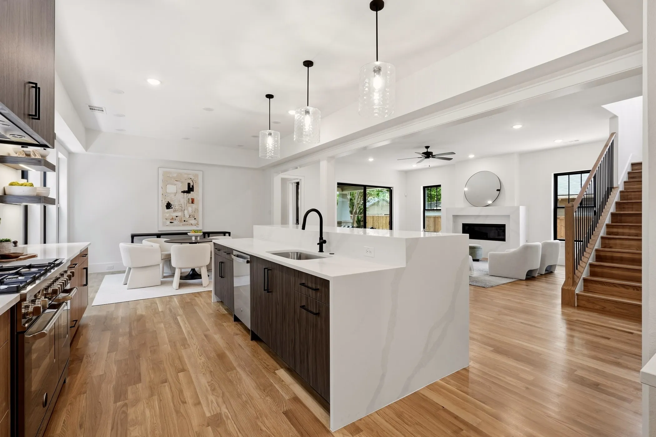 Single Family Residence For Rent in Dallas County , 5449 Goodwin Avenue, Dallas, Texas 75206, 5 Bedroom, 5 Bathroom, 2 Garage spaces, 4,055 Sqft, built in 2026, mls#21381044, Real Estate Agent in Dallas, Homes For Rent in Dallas county, Homes For Rent in Dallas, Realtor in Dallas Texas, Real Estate Brokerage Independent Realty Texas, Luminita Cordes Realtor