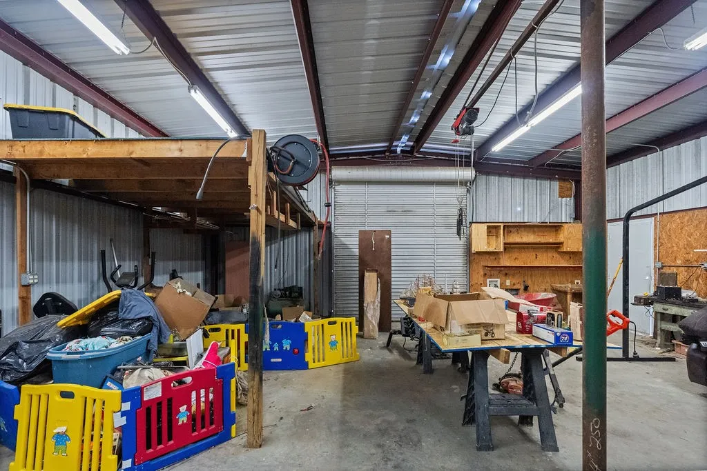 Single Family Residence For Sale in Wood County , 244 Comanche, Quitman, Texas 75783, 2 Bedroom, 2 Bathroom, Garage spaces, 1,088 Sqft, built in 2023, mls#21383524, Real Estate Agent in Quitman, Homes For Sale in Wood county, Homes For Sale in Quitman, Realtor in Quitman Texas, Real Estate Brokerage Independent Realty Texas, Luminita Cordes Realtor