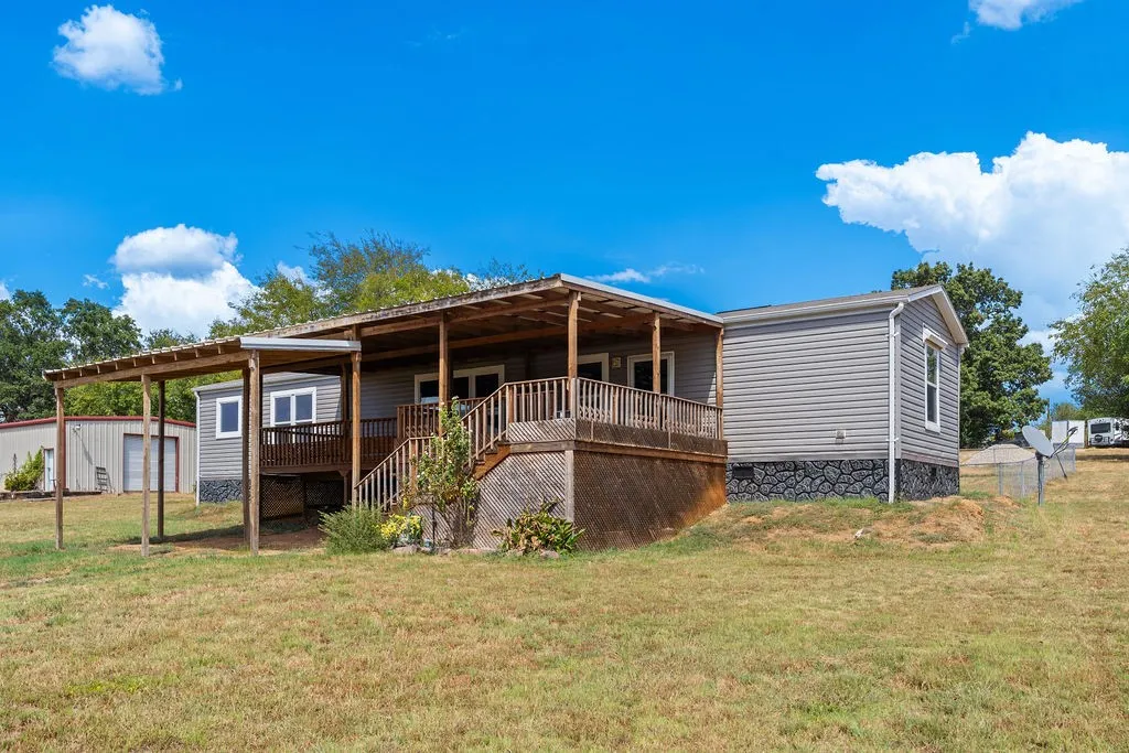 Single Family Residence For Sale in Wood County , 244 Comanche, Quitman, Texas 75783, 2 Bedroom, 2 Bathroom, Garage spaces, 1,088 Sqft, built in 2023, mls#21383524, Real Estate Agent in Quitman, Homes For Sale in Wood county, Homes For Sale in Quitman, Realtor in Quitman Texas, Real Estate Brokerage Independent Realty Texas, Luminita Cordes Realtor