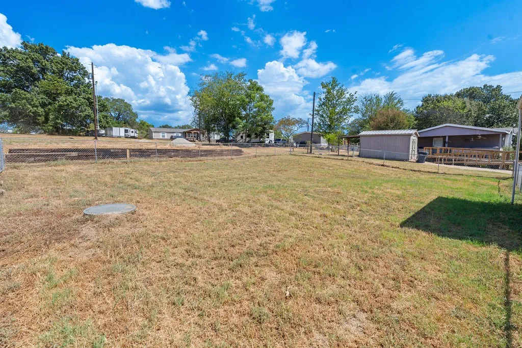 Single Family Residence For Sale in Wood County , 244 Comanche, Quitman, Texas 75783, 2 Bedroom, 2 Bathroom, Garage spaces, 1,088 Sqft, built in 2023, mls#21383524, Real Estate Agent in Quitman, Homes For Sale in Wood county, Homes For Sale in Quitman, Realtor in Quitman Texas, Real Estate Brokerage Independent Realty Texas, Luminita Cordes Realtor