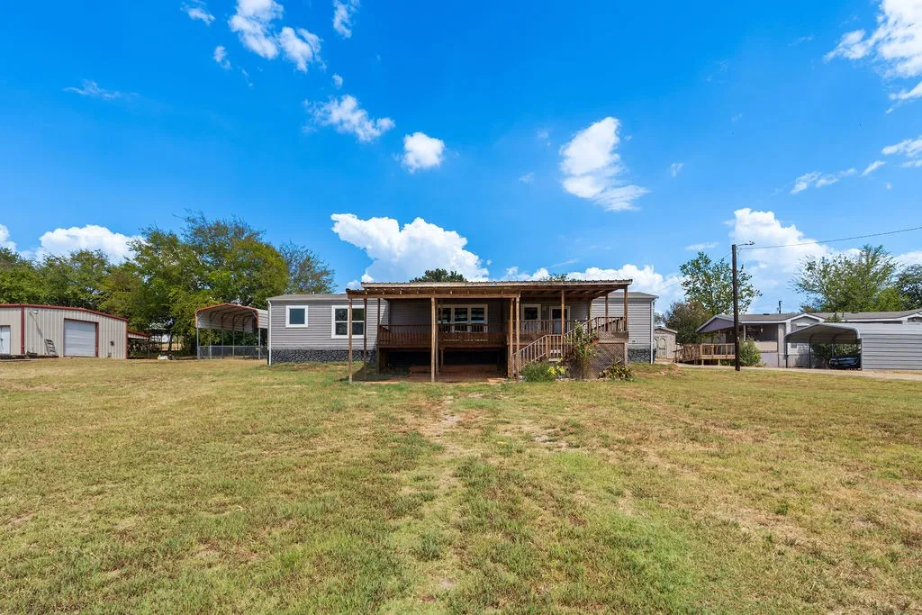 Single Family Residence For Sale in Wood County , 244 Comanche, Quitman, Texas 75783, 2 Bedroom, 2 Bathroom, Garage spaces, 1,088 Sqft, built in 2023, mls#21383524, Real Estate Agent in Quitman, Homes For Sale in Wood county, Homes For Sale in Quitman, Realtor in Quitman Texas, Real Estate Brokerage Independent Realty Texas, Luminita Cordes Realtor