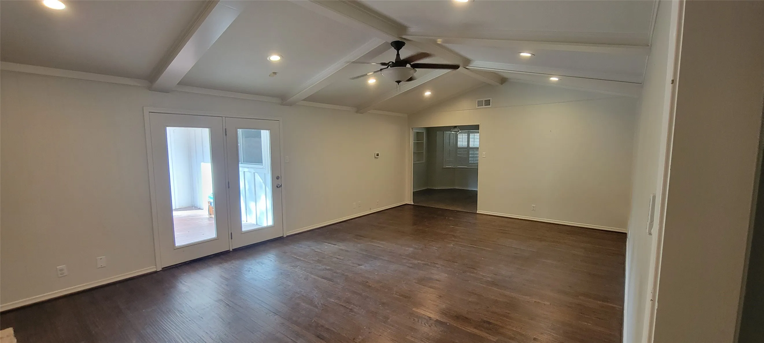 Single Family Residence For Rent in Dallas County , 4930 Sugar Mill Road, Dallas, Texas 75244, 4 Bedroom, 3 Bathroom, 2 Garage spaces, 2,429 Sqft, built in 1965, mls#21383809, Real Estate Agent in Dallas, Homes For Rent in Dallas county, Homes For Rent in Dallas, Realtor in Dallas Texas, Real Estate Brokerage Independent Realty Texas, Luminita Cordes Realtor