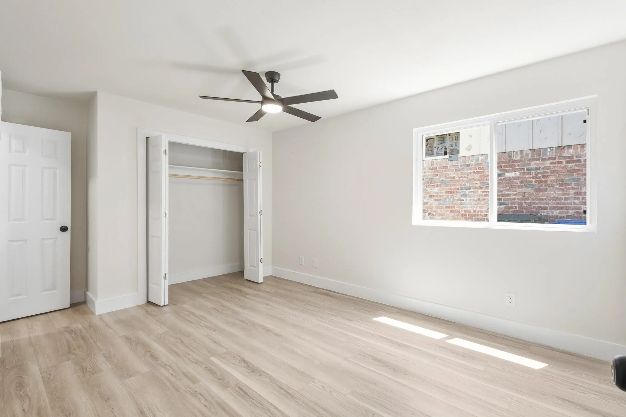 Single Family Residence For Rent in Dallas County , 2134 Bowie Drive, Carrollton, Texas 75006, 3 Bedroom, 2 Bathroom, Garage spaces, 1,193 Sqft, built in 1968, mls#21383806, Real Estate Agent in Carrollton, Homes For Rent in Dallas county, Homes For Rent in Carrollton, Realtor in Carrollton Texas, Real Estate Brokerage Independent Realty Texas, Luminita Cordes Realtor
