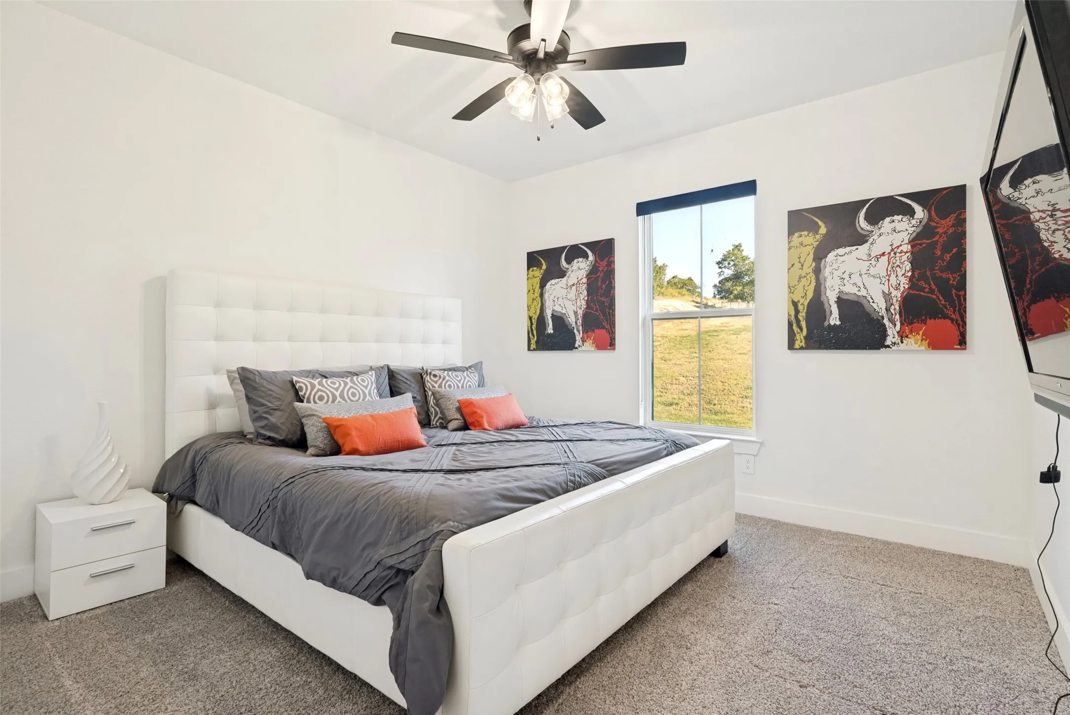 Single Family Residence For Sale in Parker County , 1028 Twin Creeks Drive, Weatherford, Texas 76088, 3 Bedroom, 3 Bathroom, 3 Garage spaces, 2,818 Sqft, built in 2022, mls#21383768, Real Estate Agent in Weatherford, Homes For Sale in Parker county, Homes For Sale in Weatherford, Realtor in Weatherford Texas, Real Estate Brokerage Independent Realty Texas, Luminita Cordes Realtor