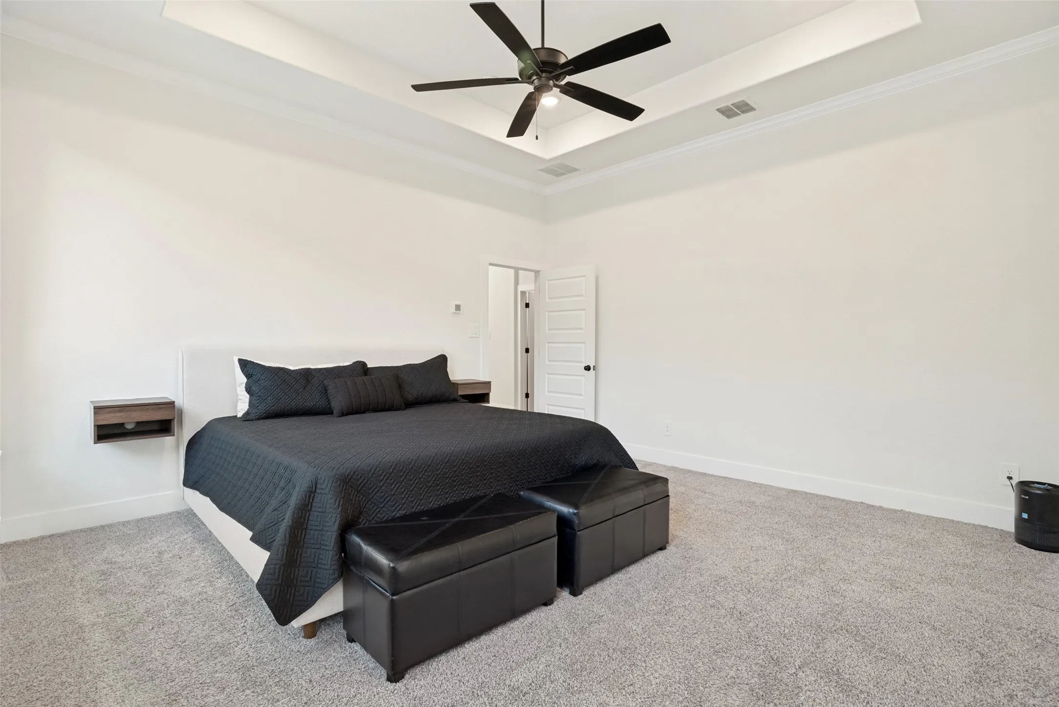 Single Family Residence For Sale in Parker County , 1028 Twin Creeks Drive, Weatherford, Texas 76088, 3 Bedroom, 3 Bathroom, 3 Garage spaces, 2,818 Sqft, built in 2022, mls#21383768, Real Estate Agent in Weatherford, Homes For Sale in Parker county, Homes For Sale in Weatherford, Realtor in Weatherford Texas, Real Estate Brokerage Independent Realty Texas, Luminita Cordes Realtor