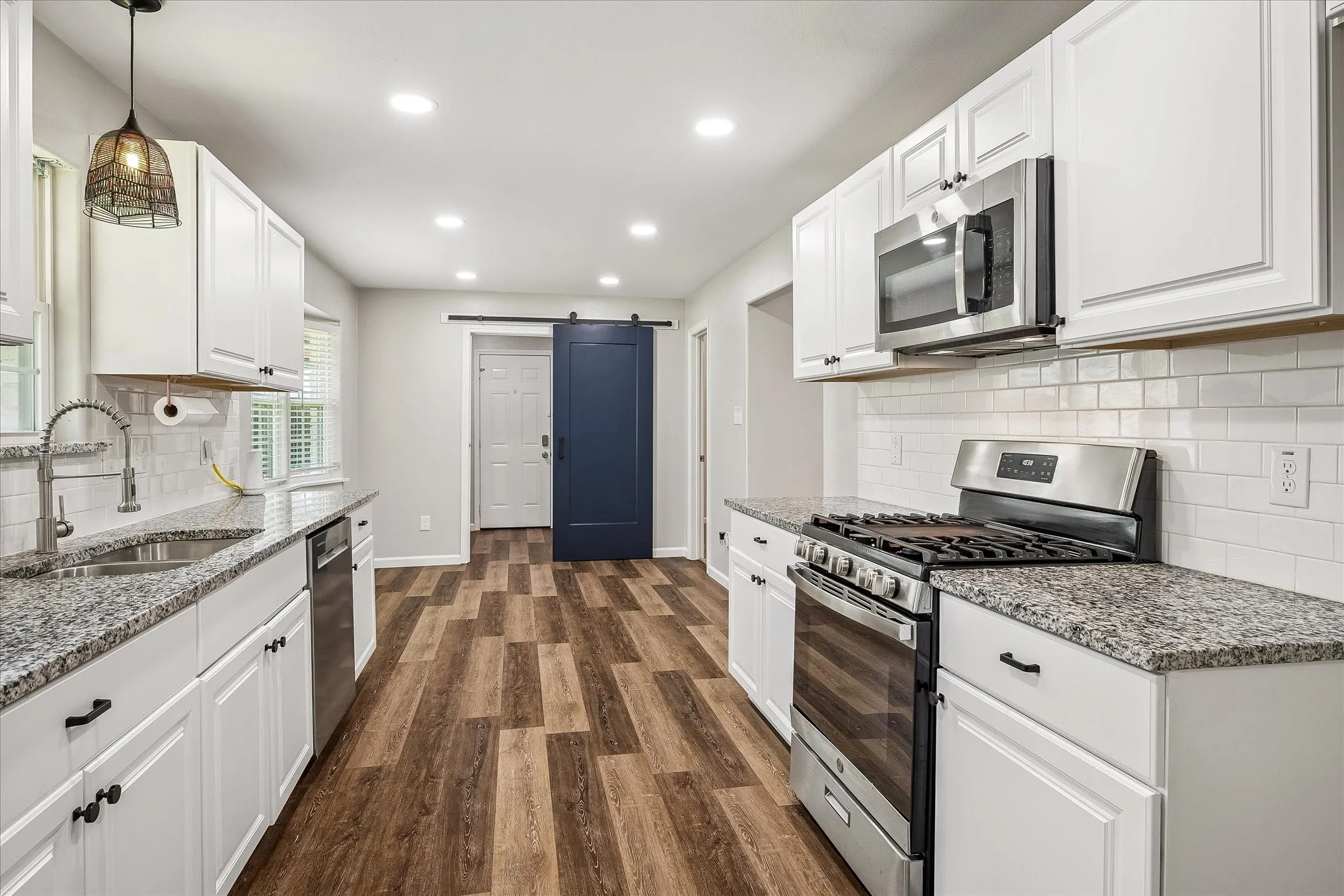Single Family Residence For Sale in Dallas County , 4704 Ashbrook Road, Dallas, Texas 75227, 4 Bedroom, 3 Bathroom, 2 Garage spaces, 1,928 Sqft, built in 1973, mls#21382291, Real Estate Agent in Dallas, Homes For Sale in Dallas county, Homes For Sale in Dallas, Realtor in Dallas Texas, Real Estate Brokerage Independent Realty Texas, Luminita Cordes Realtor