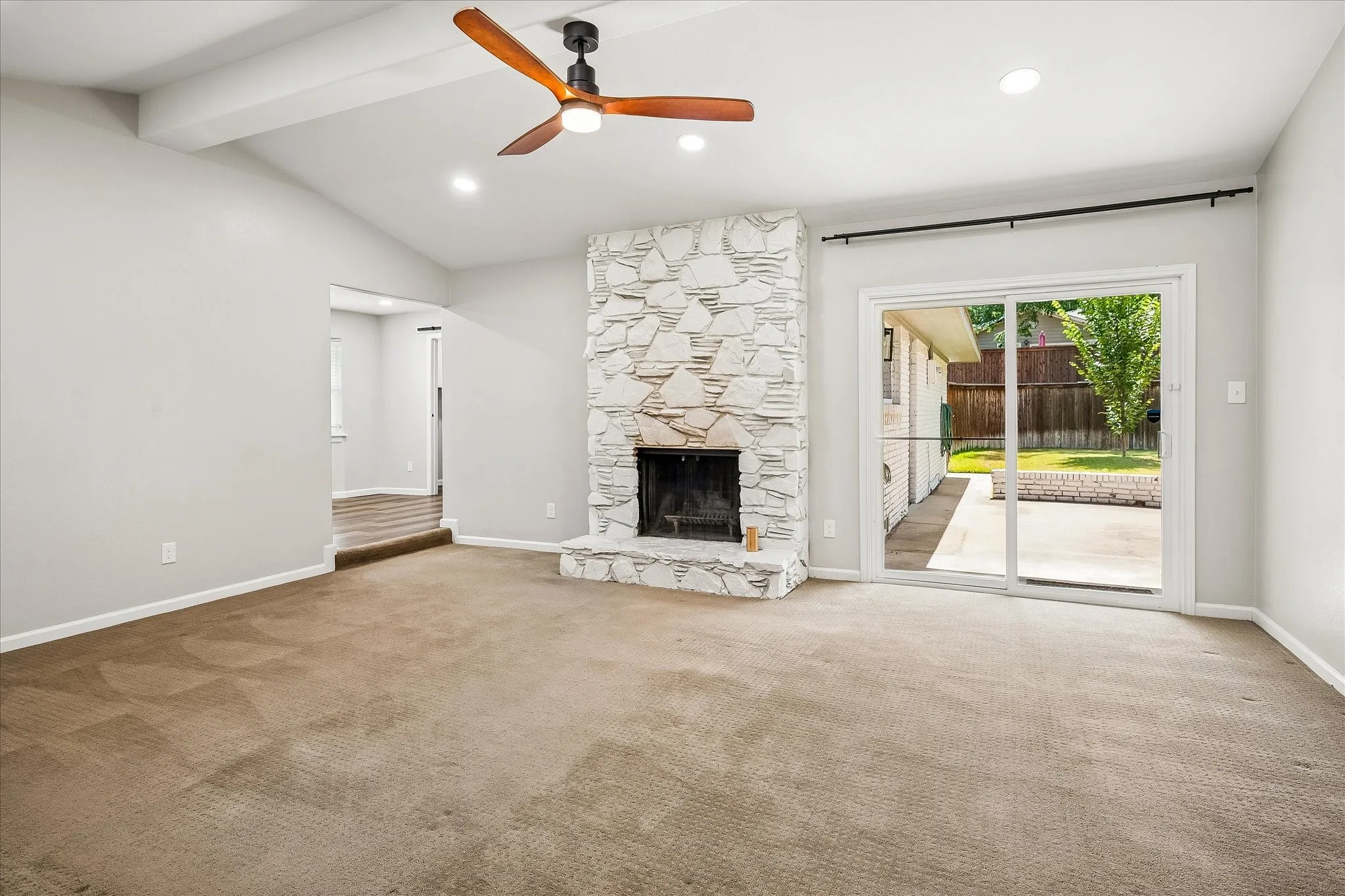 Single Family Residence For Sale in Dallas County , 4704 Ashbrook Road, Dallas, Texas 75227, 4 Bedroom, 3 Bathroom, 2 Garage spaces, 1,928 Sqft, built in 1973, mls#21382291, Real Estate Agent in Dallas, Homes For Sale in Dallas county, Homes For Sale in Dallas, Realtor in Dallas Texas, Real Estate Brokerage Independent Realty Texas, Luminita Cordes Realtor